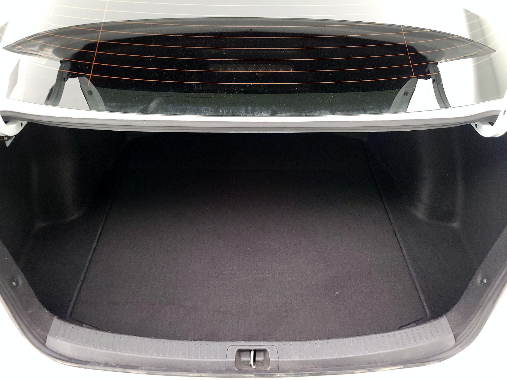 Thumbnail: 2022 Toyota Corolla - 20