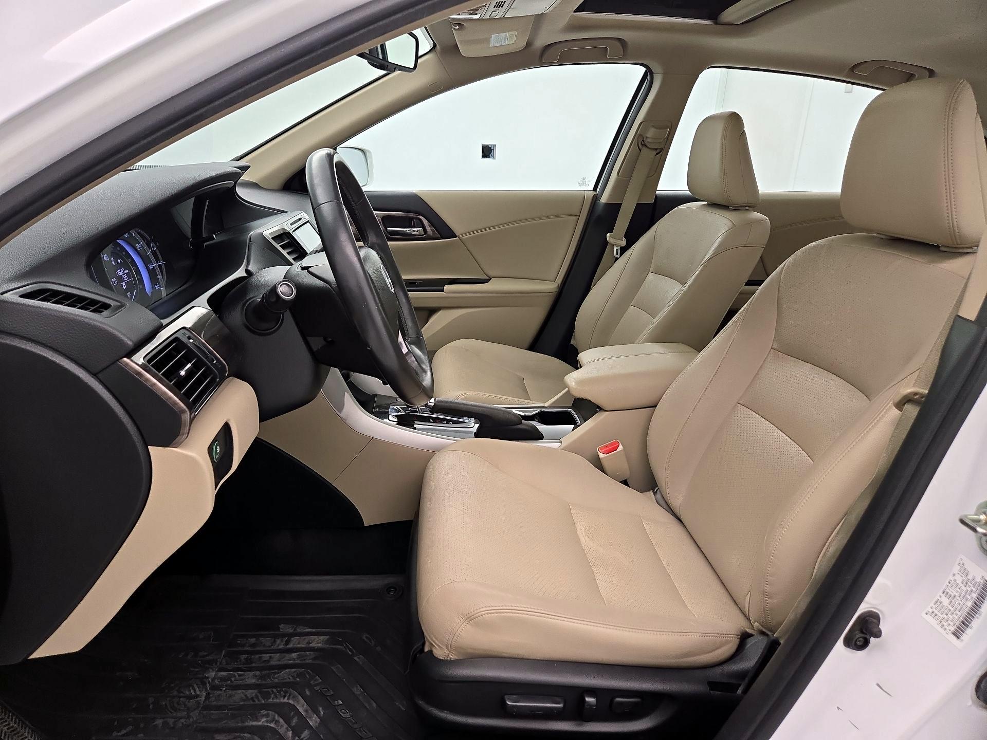 Thumbnail: 2016 Honda Accord - 11