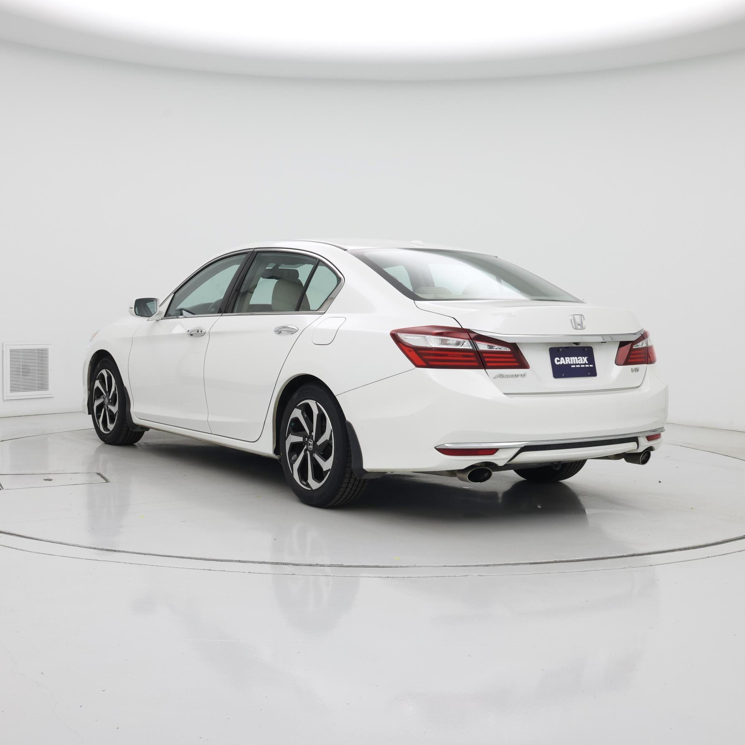 Thumbnail: 2016 Honda Accord - 2