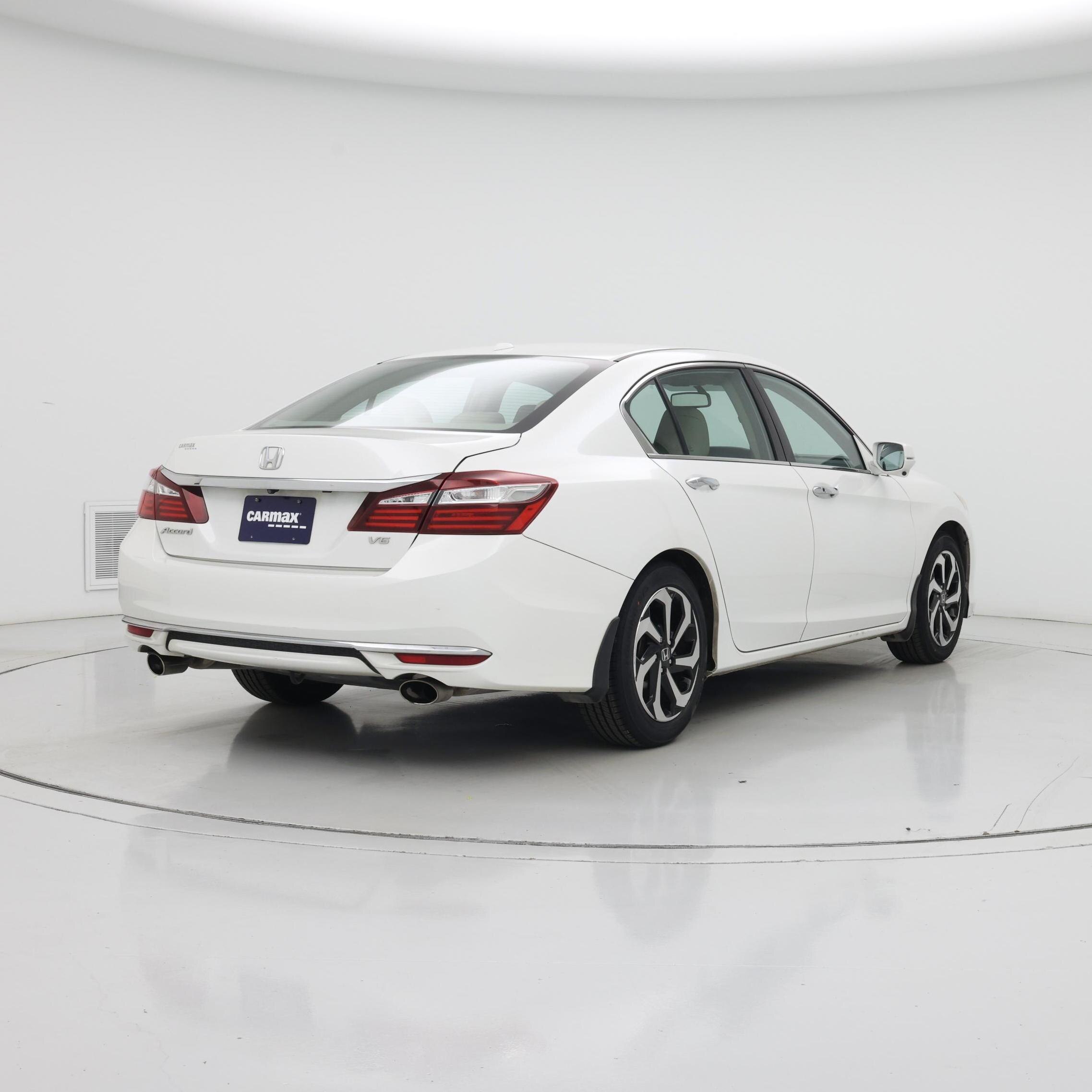 Thumbnail: 2016 Honda Accord - 8