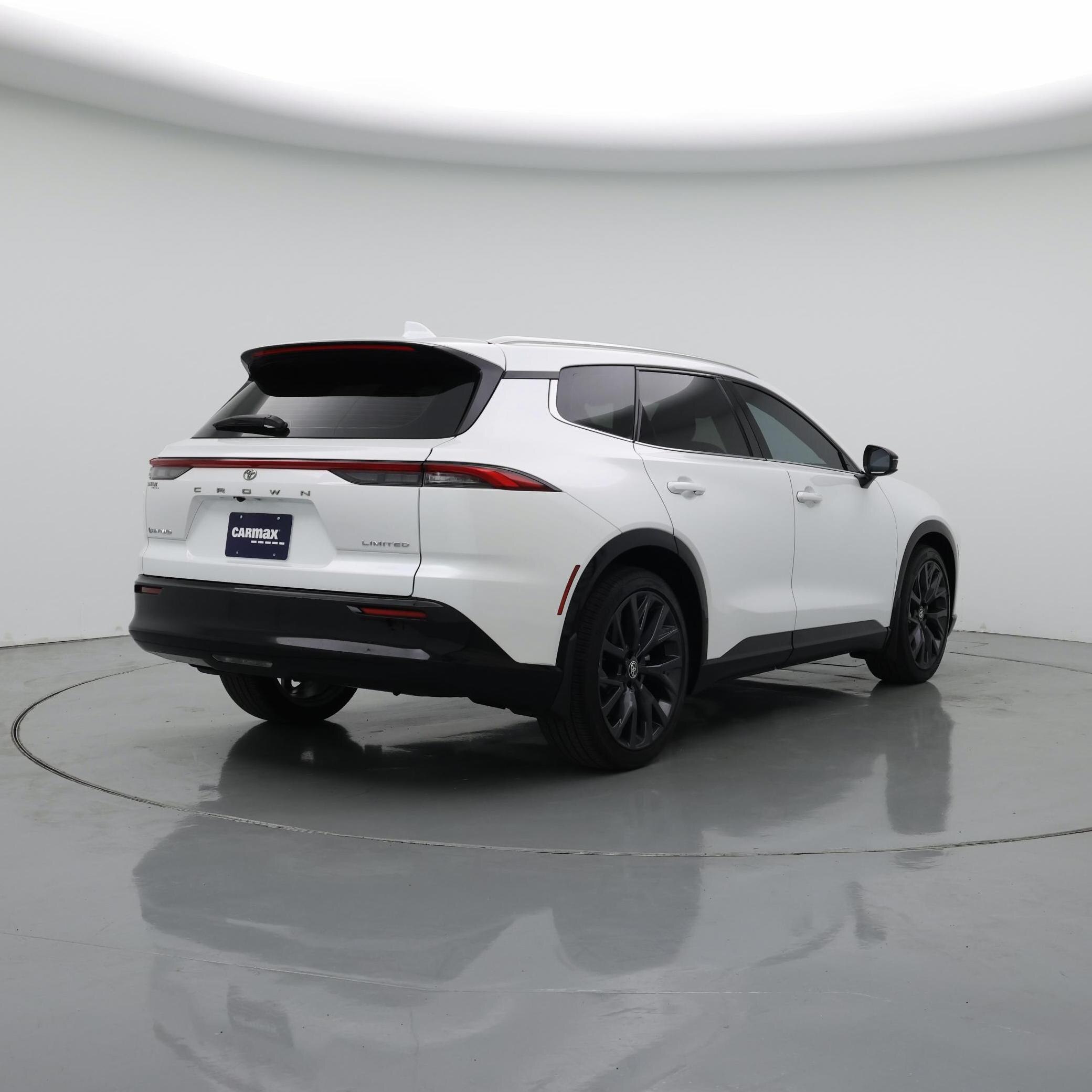 Thumbnail: 2025 Toyota Crown Signia - 8