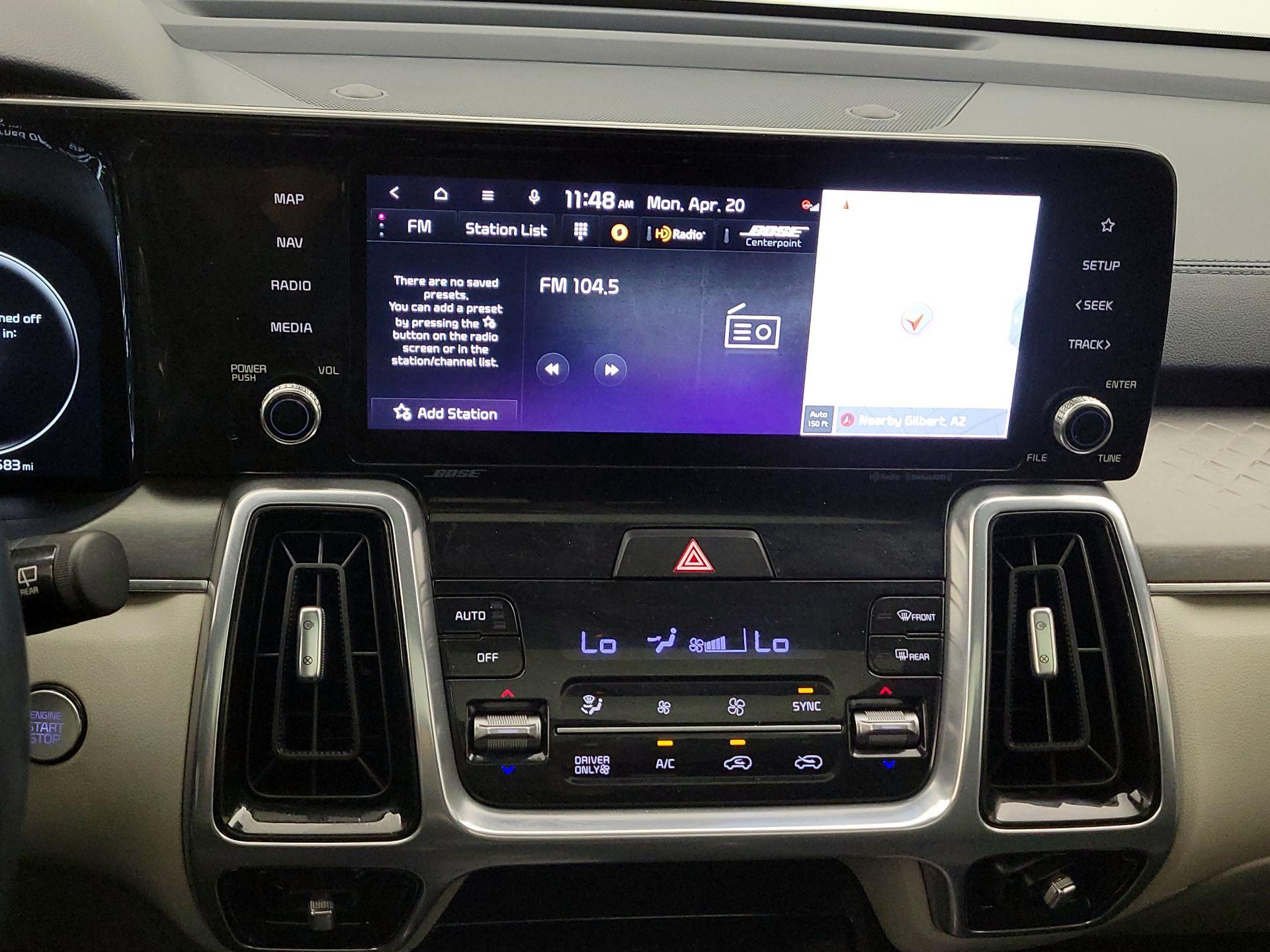 Thumbnail: 2023 Kia Sorento - 16