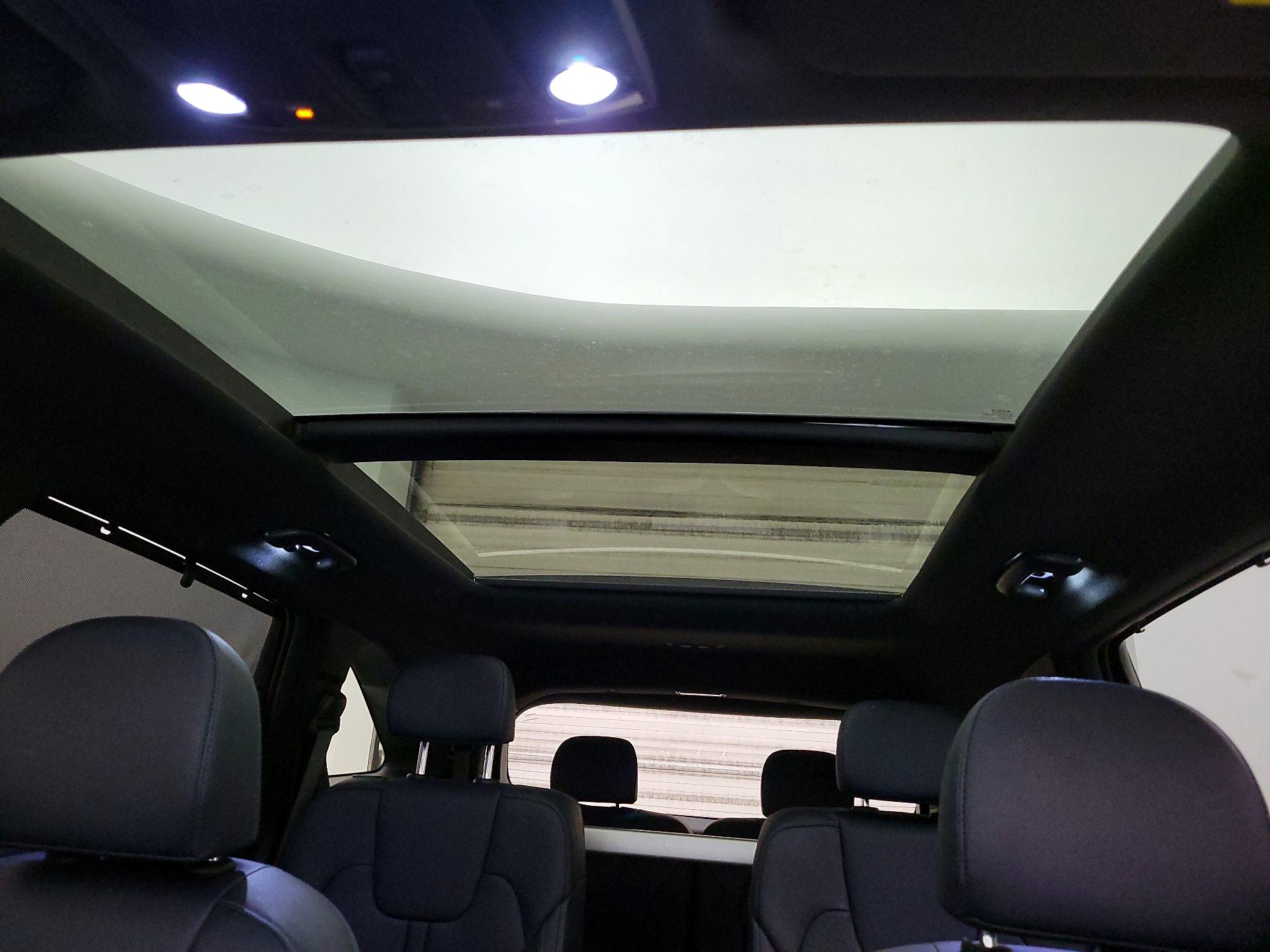 Thumbnail: 2023 Kia Sorento - 20