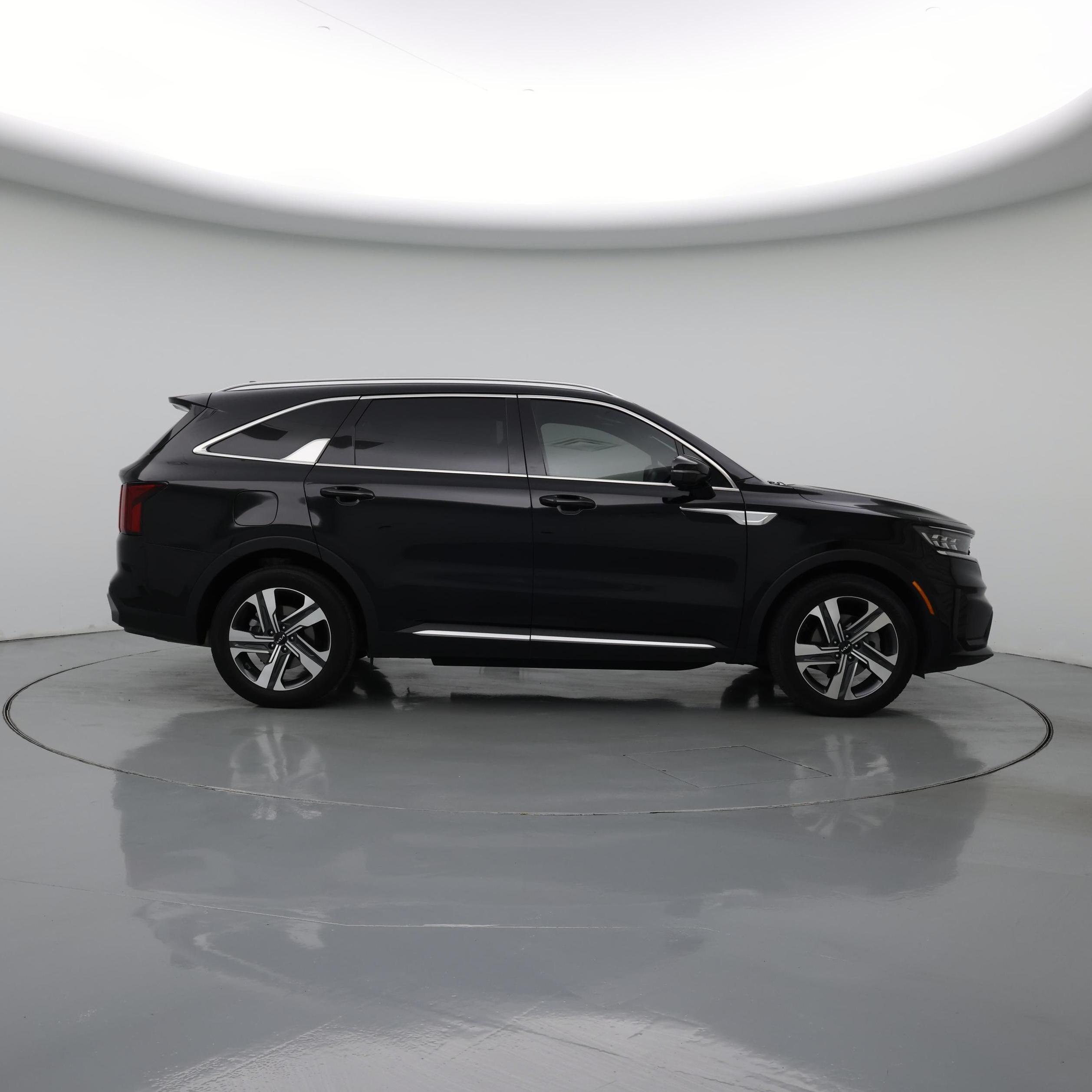 Thumbnail: 2023 Kia Sorento - 7