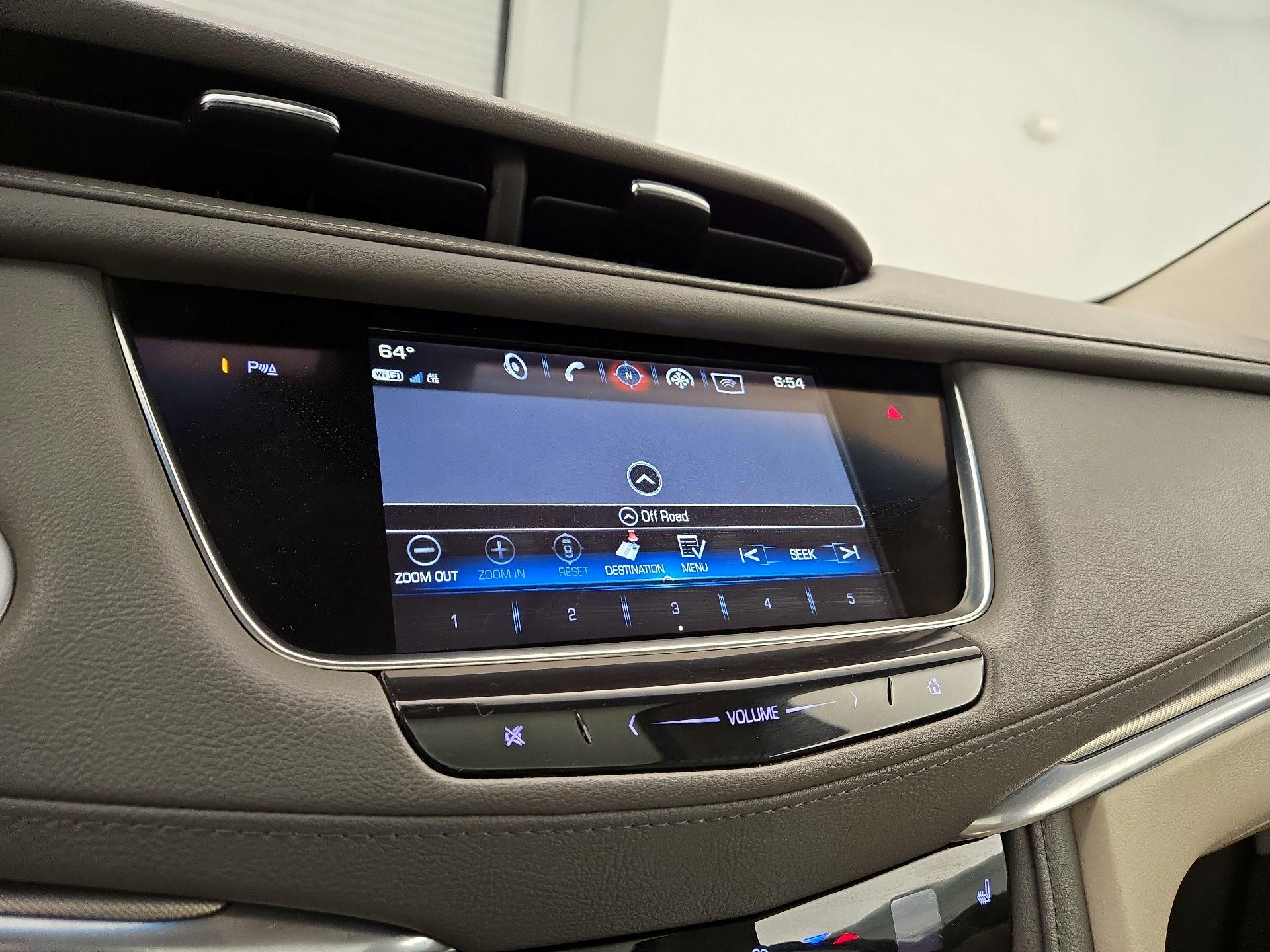 Thumbnail: 2019 Cadillac XT5 - 14