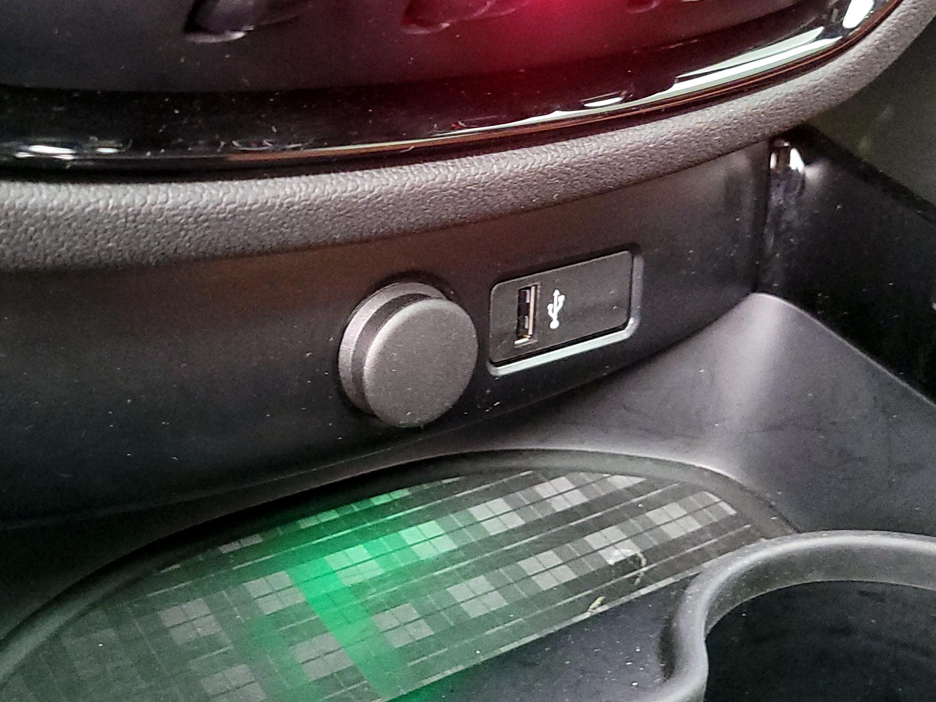 Thumbnail: 2022 MINI Cooper Clubman - 19