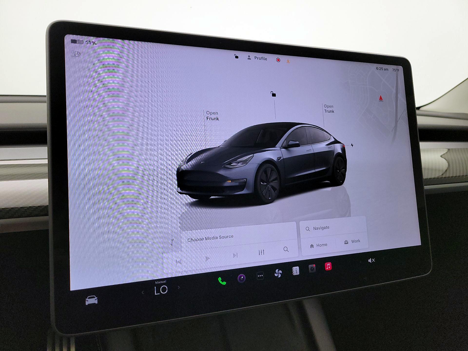 Thumbnail: 2023 Tesla Model 3 - 16