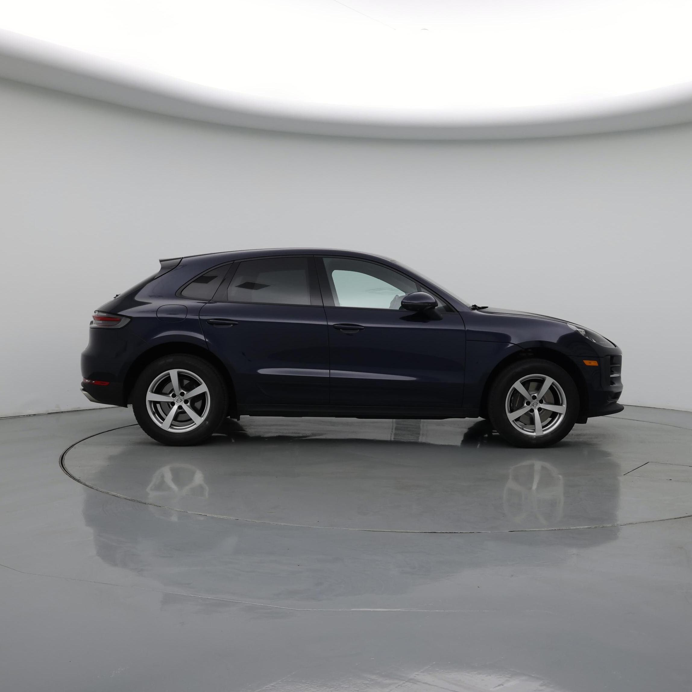 Thumbnail: 2021 Porsche Macan - 7
