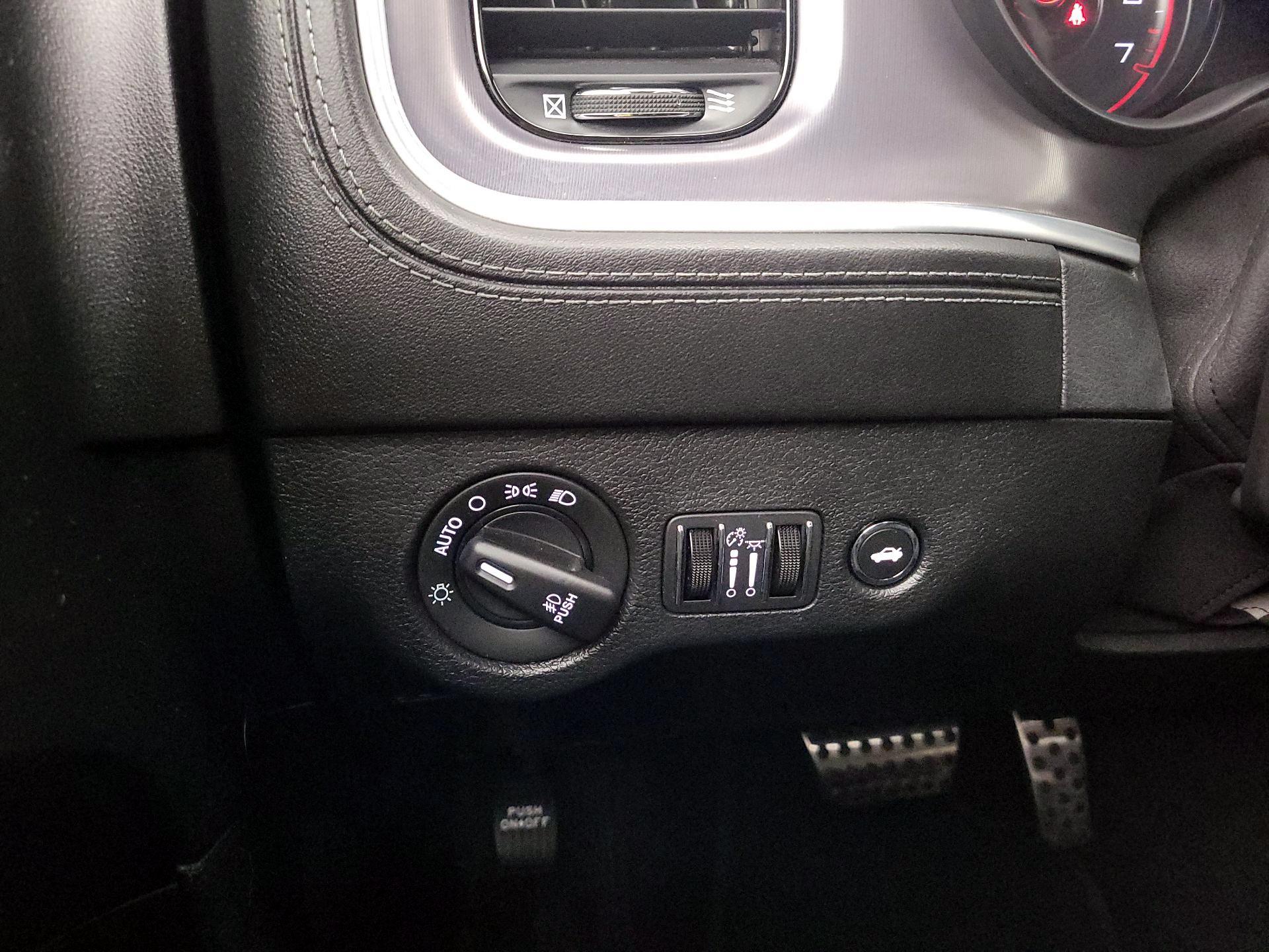 Thumbnail: 2021 Dodge Charger - 13