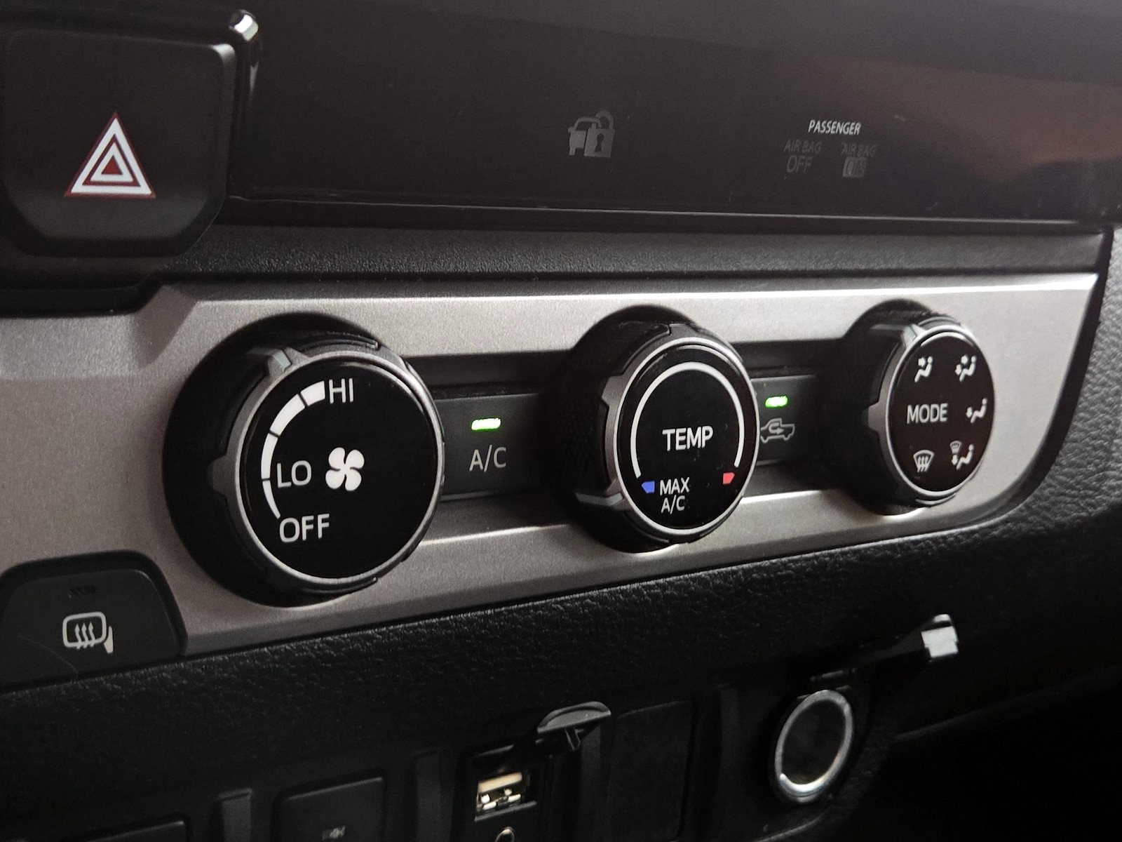 2017 Toyota Tacoma SR5 - Photo 16