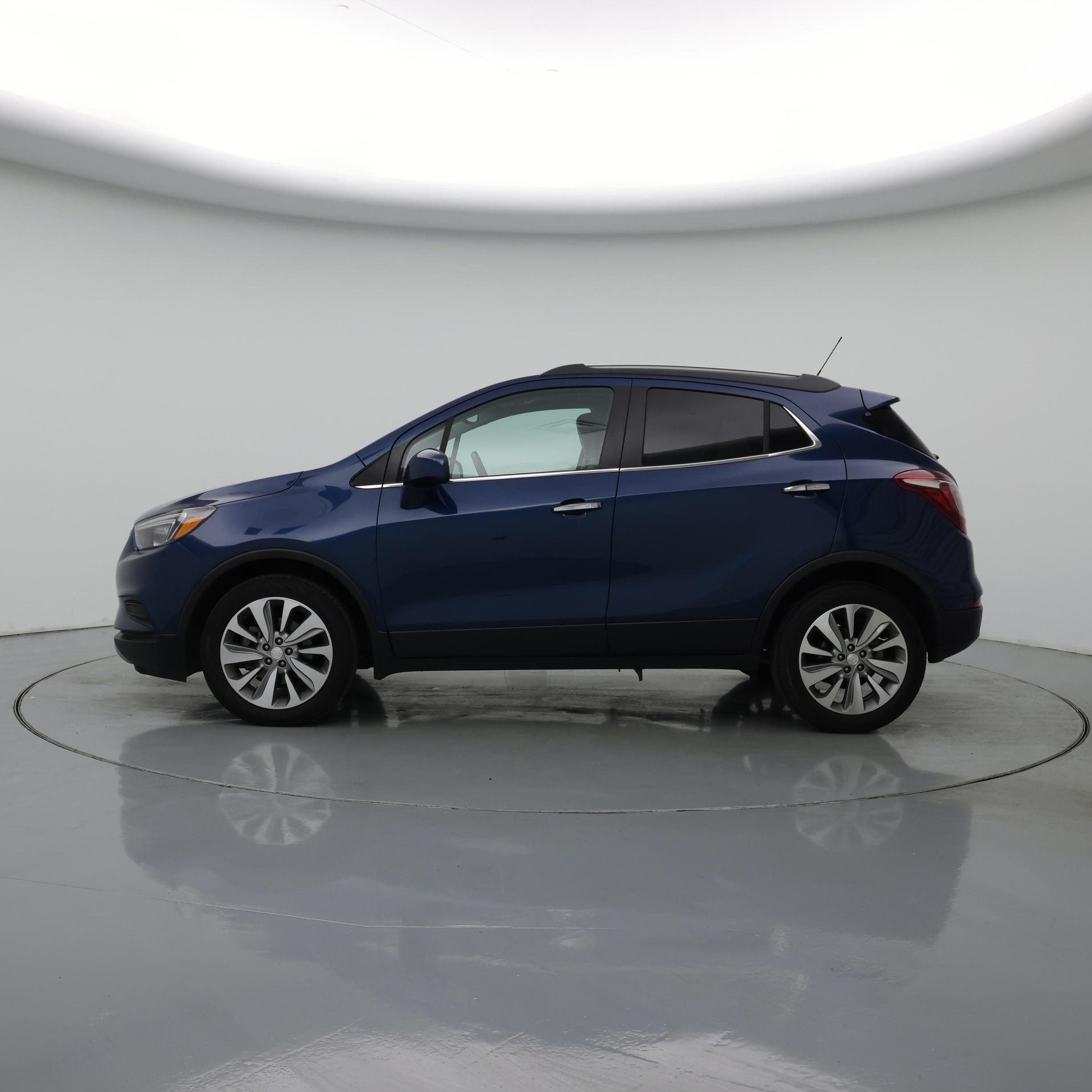 Thumbnail: 2020 Buick Encore - 3