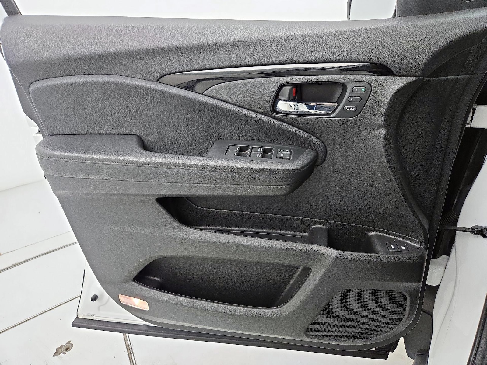 2021 Honda Pilot Touring - Photo 13