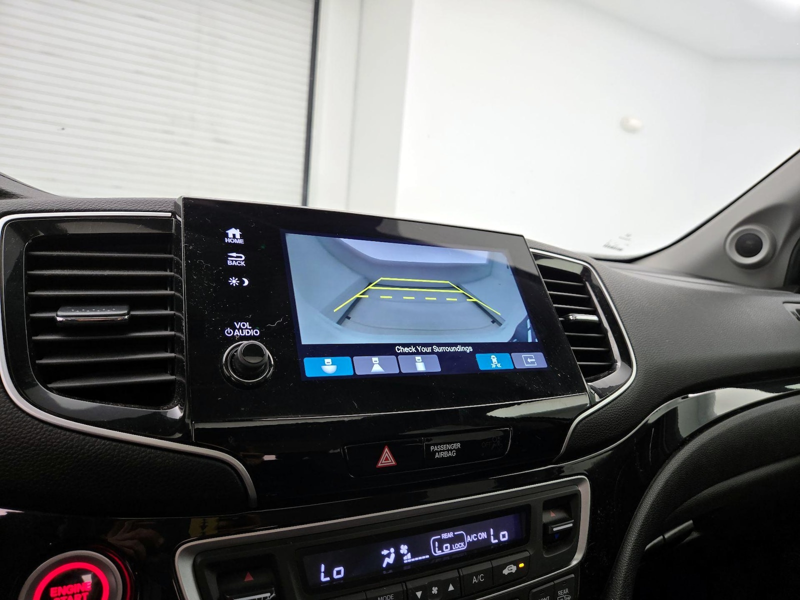 2021 Honda Pilot Touring - Photo 16