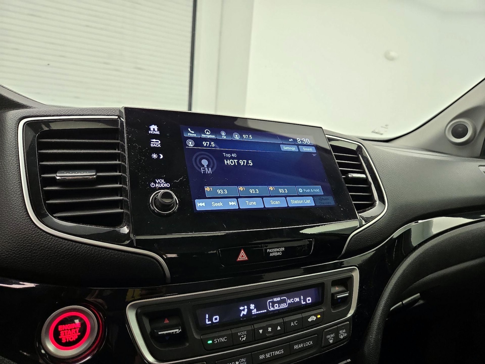 2021 Honda Pilot Touring - Photo 17