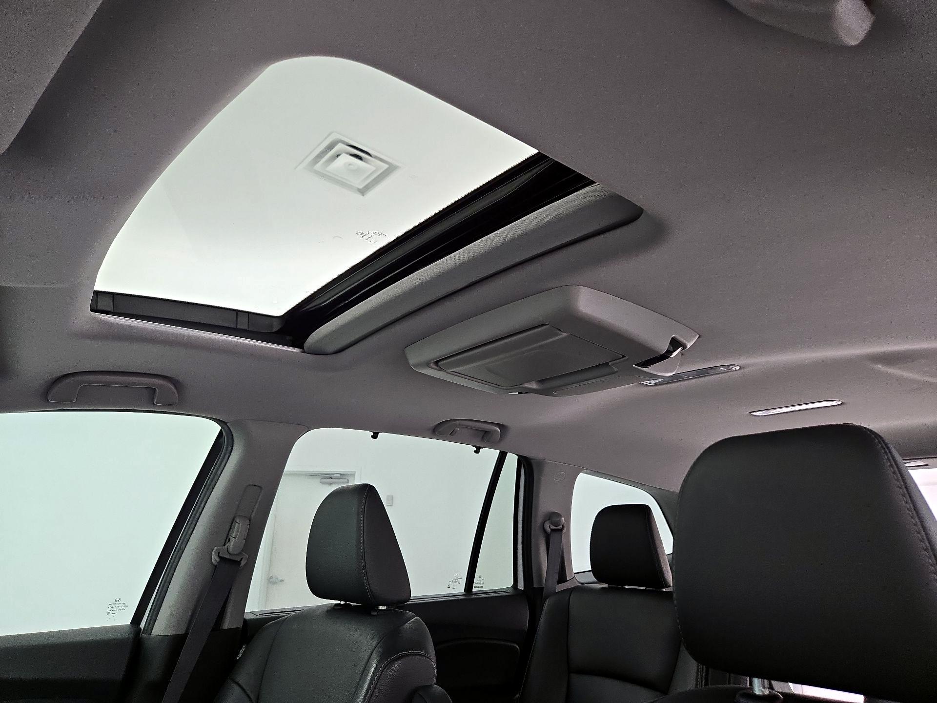 Thumbnail: 2021 Honda Pilot - 20