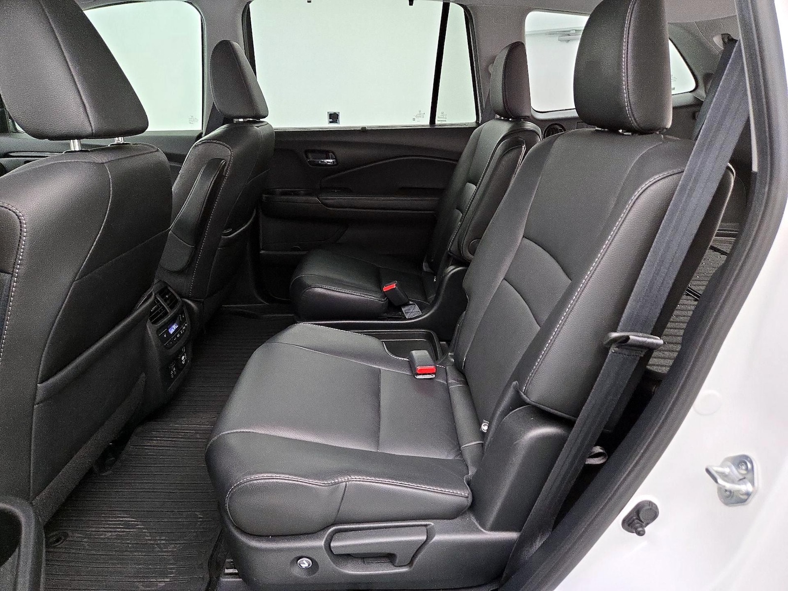 2021 Honda Pilot Touring - Photo 22