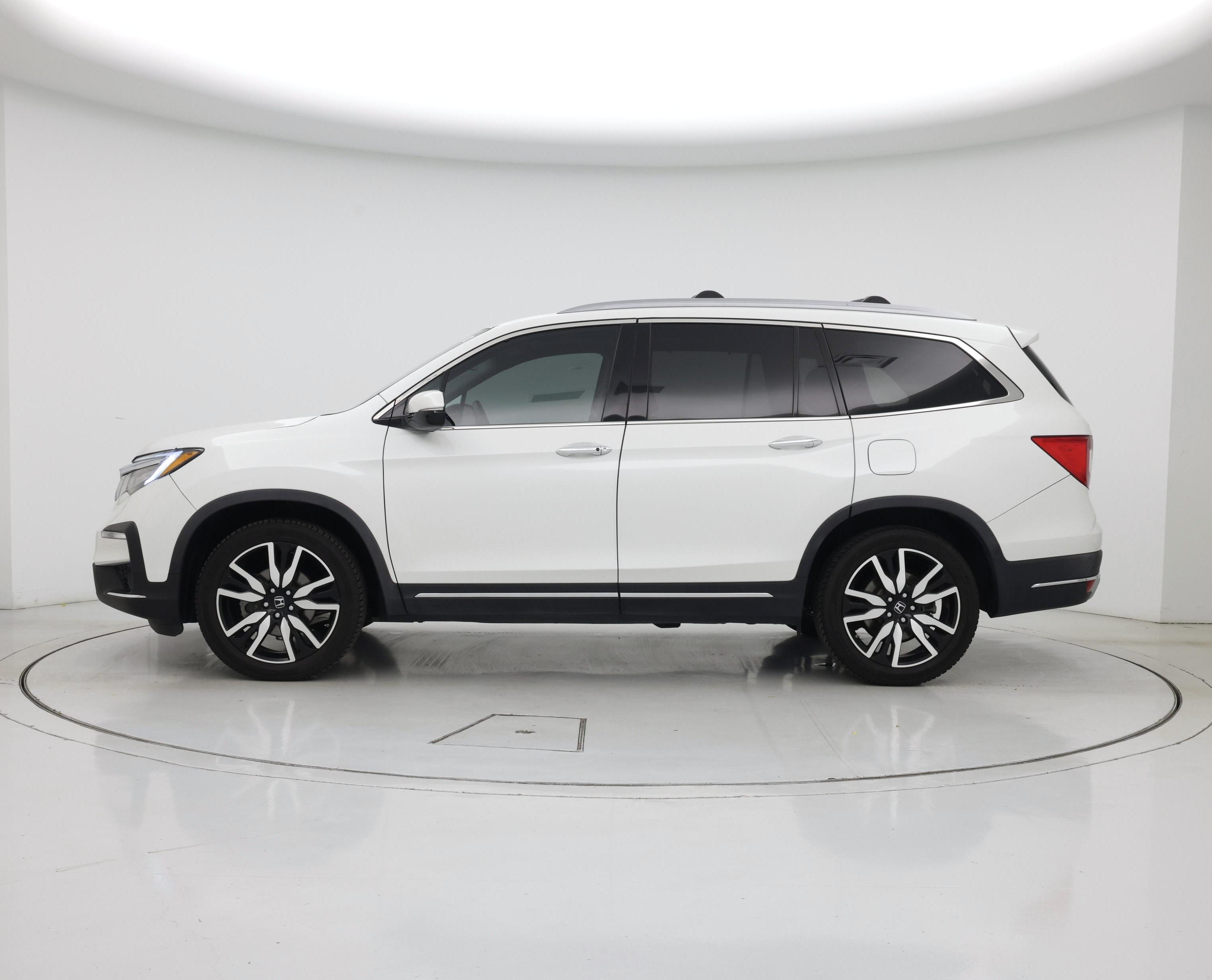 Thumbnail: 2021 Honda Pilot - 3