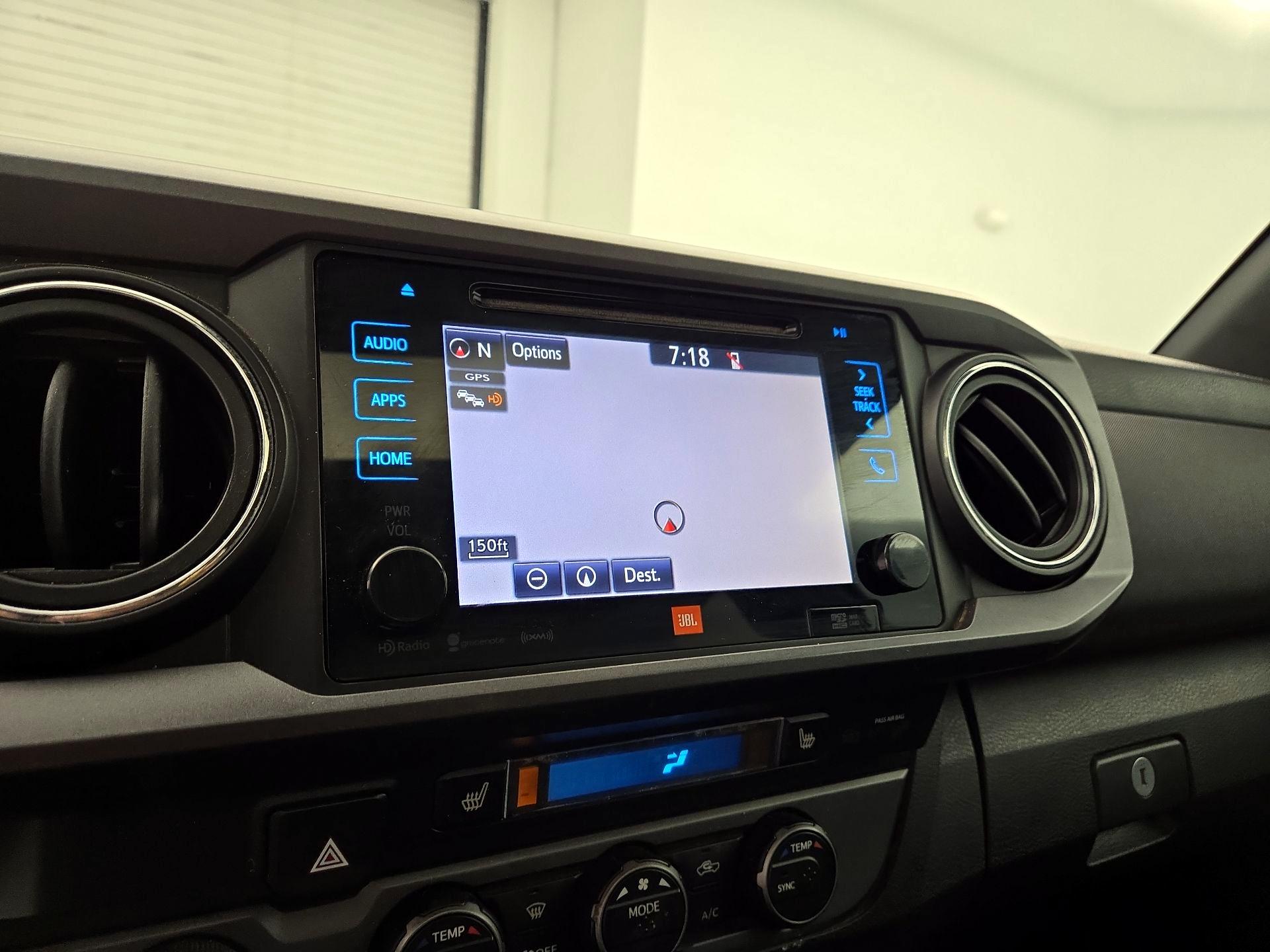 Thumbnail: 2019 Toyota Tacoma - 14