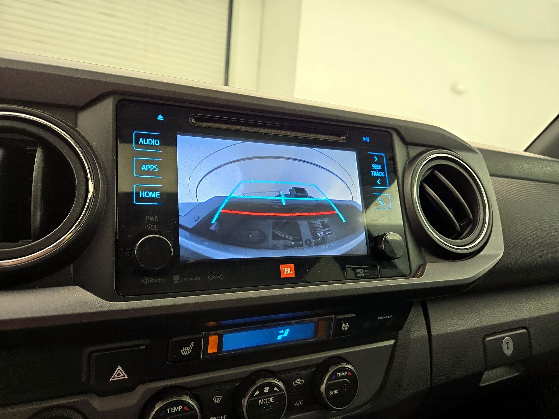 Thumbnail: 2019 Toyota Tacoma - 15