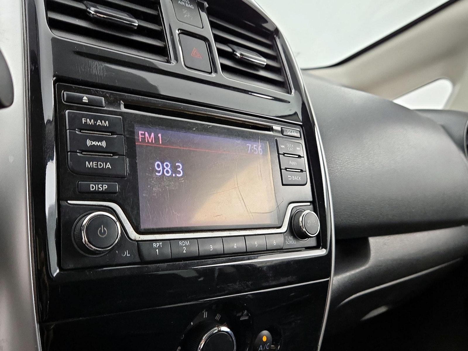 2015 Nissan Versa Note SV - Photo 15