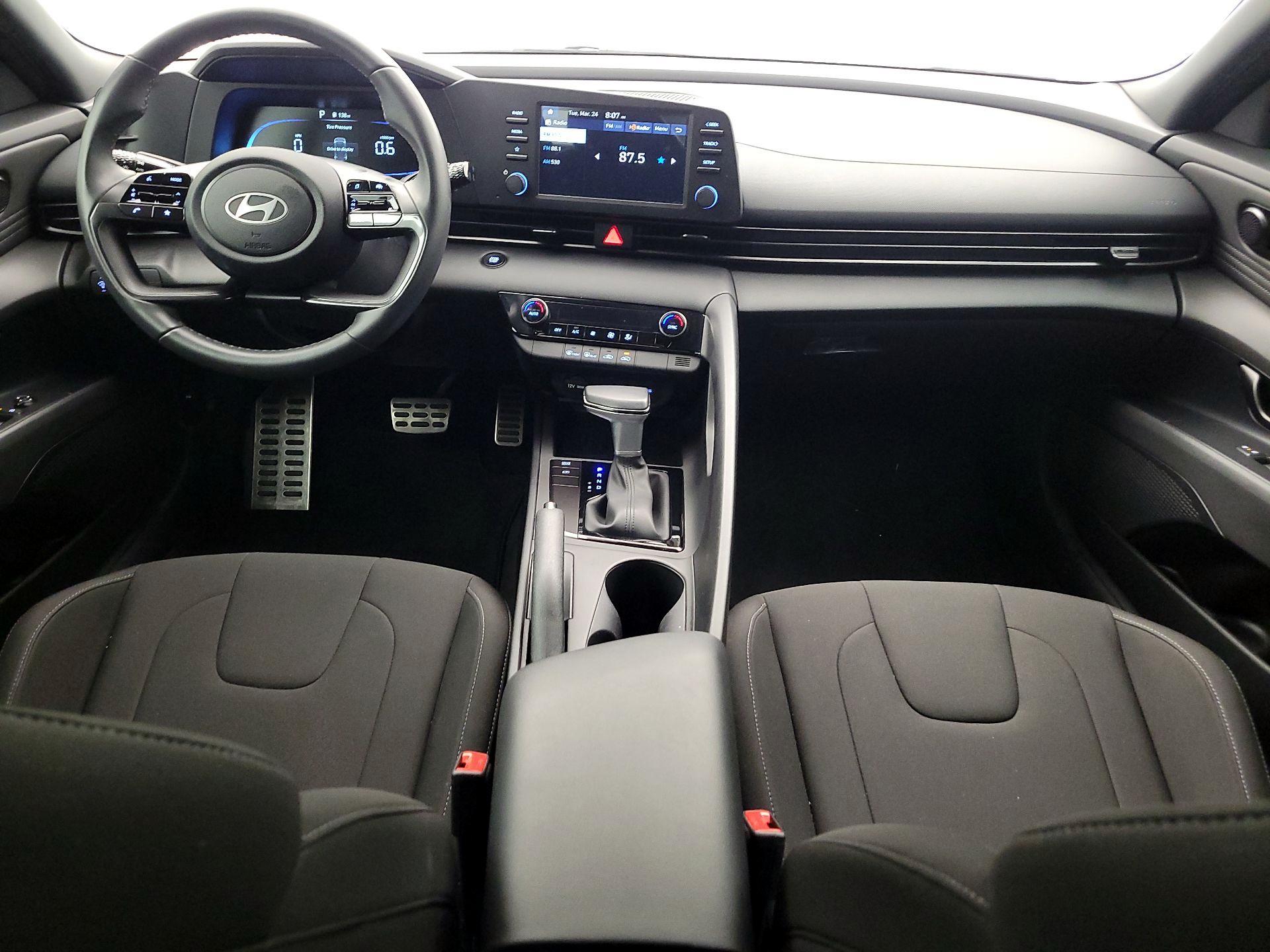 Thumbnail: 2025 Hyundai Elantra - 9