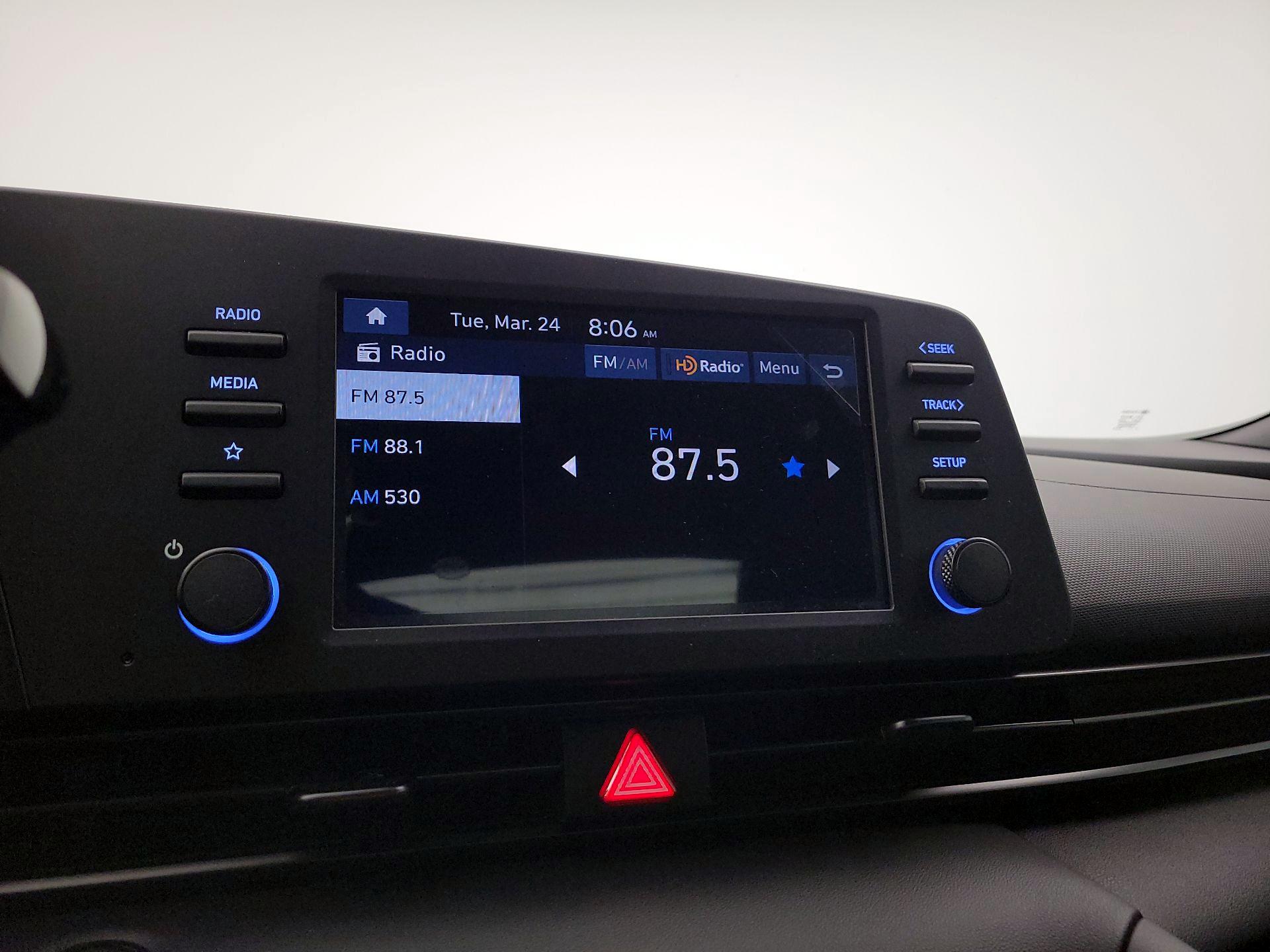 Thumbnail: 2025 Hyundai Elantra - 15