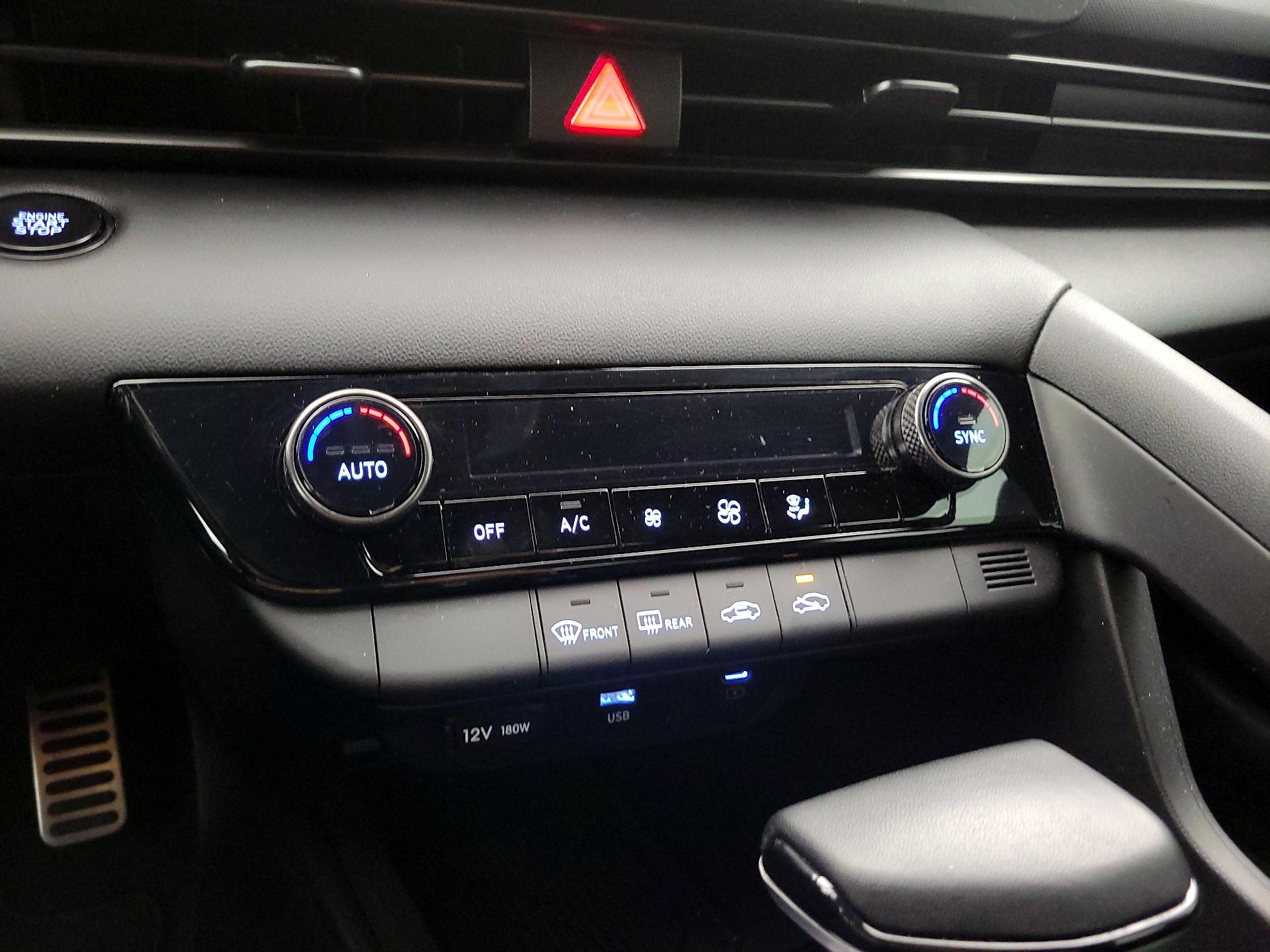 Thumbnail: 2025 Hyundai Elantra - 16