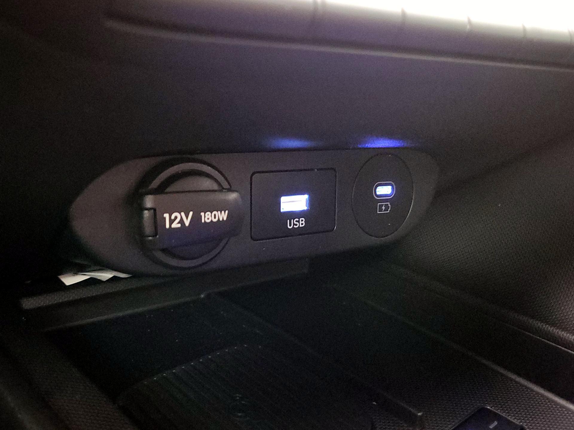 Thumbnail: 2025 Hyundai Elantra - 18