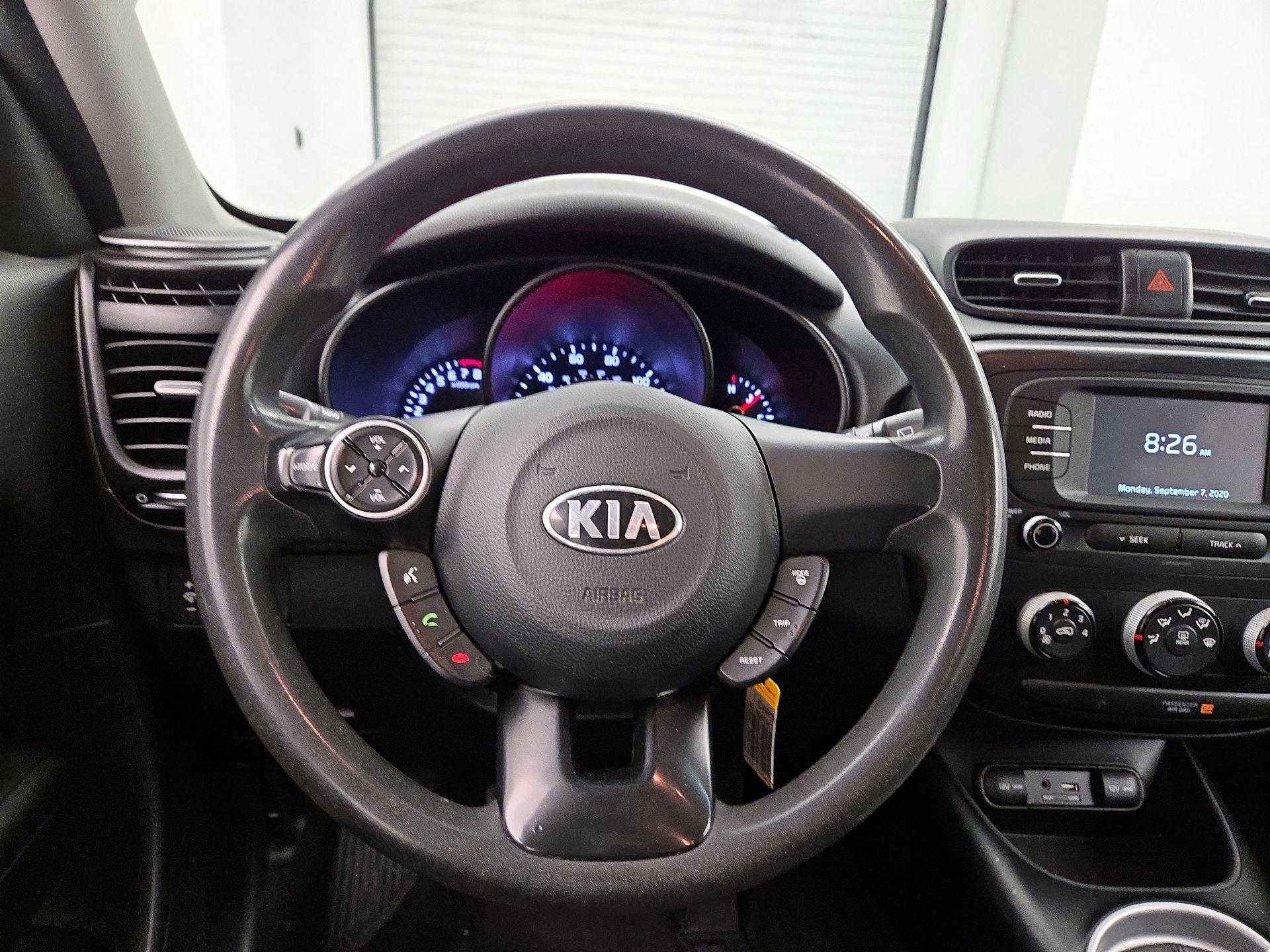 Thumbnail: 2019 Kia Soul - 10