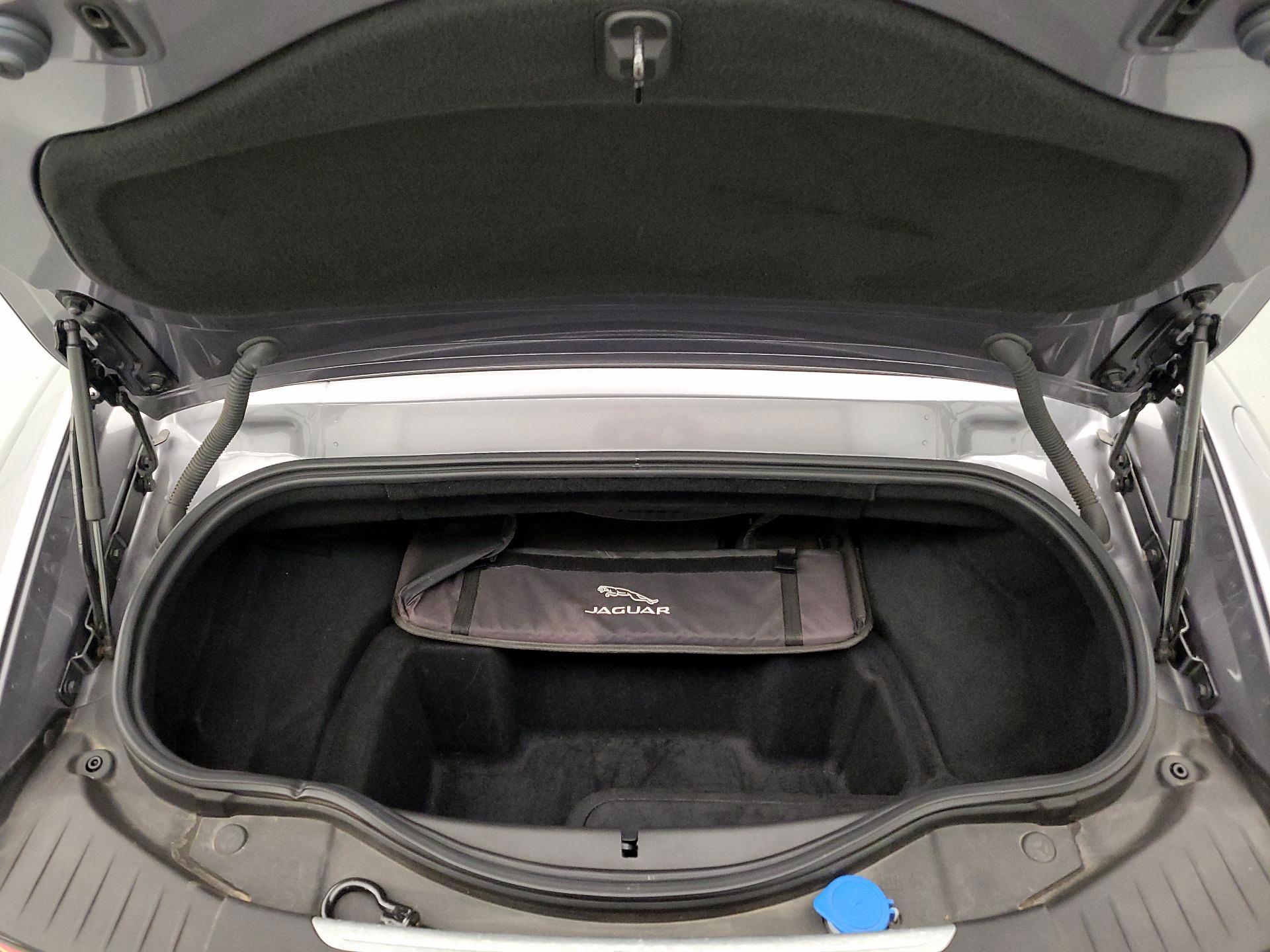 Thumbnail: 2020 Jaguar F-Type - 20