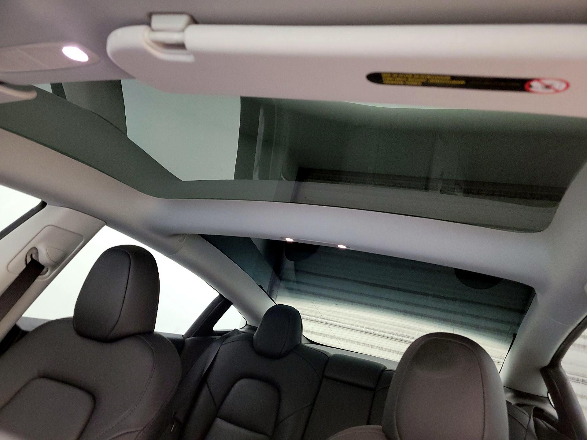 Thumbnail: 2023 Tesla Model 3 - 20