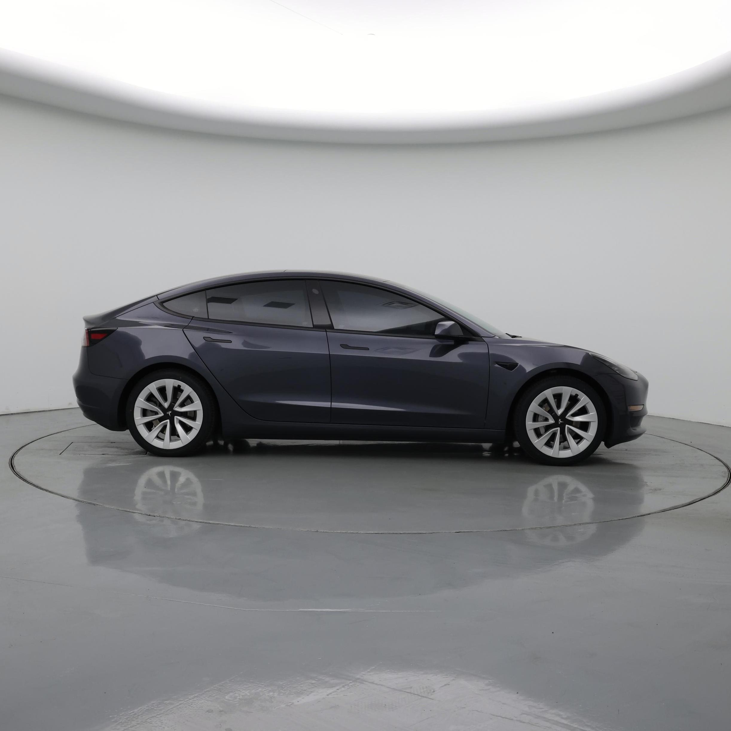 Thumbnail: 2023 Tesla Model 3 - 7