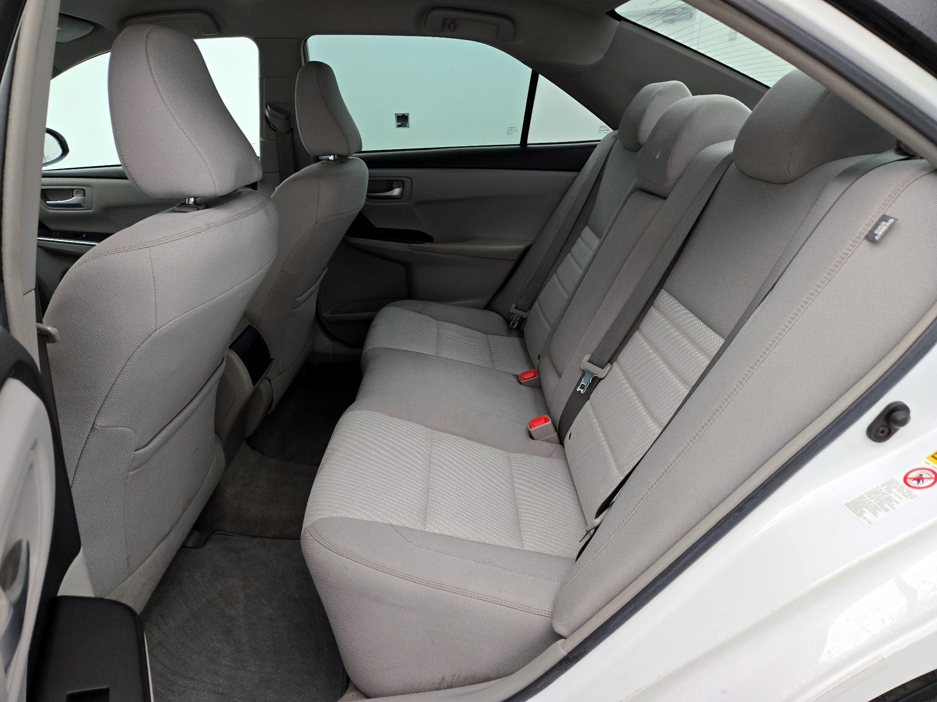 Thumbnail: 2017 Toyota Camry - 19