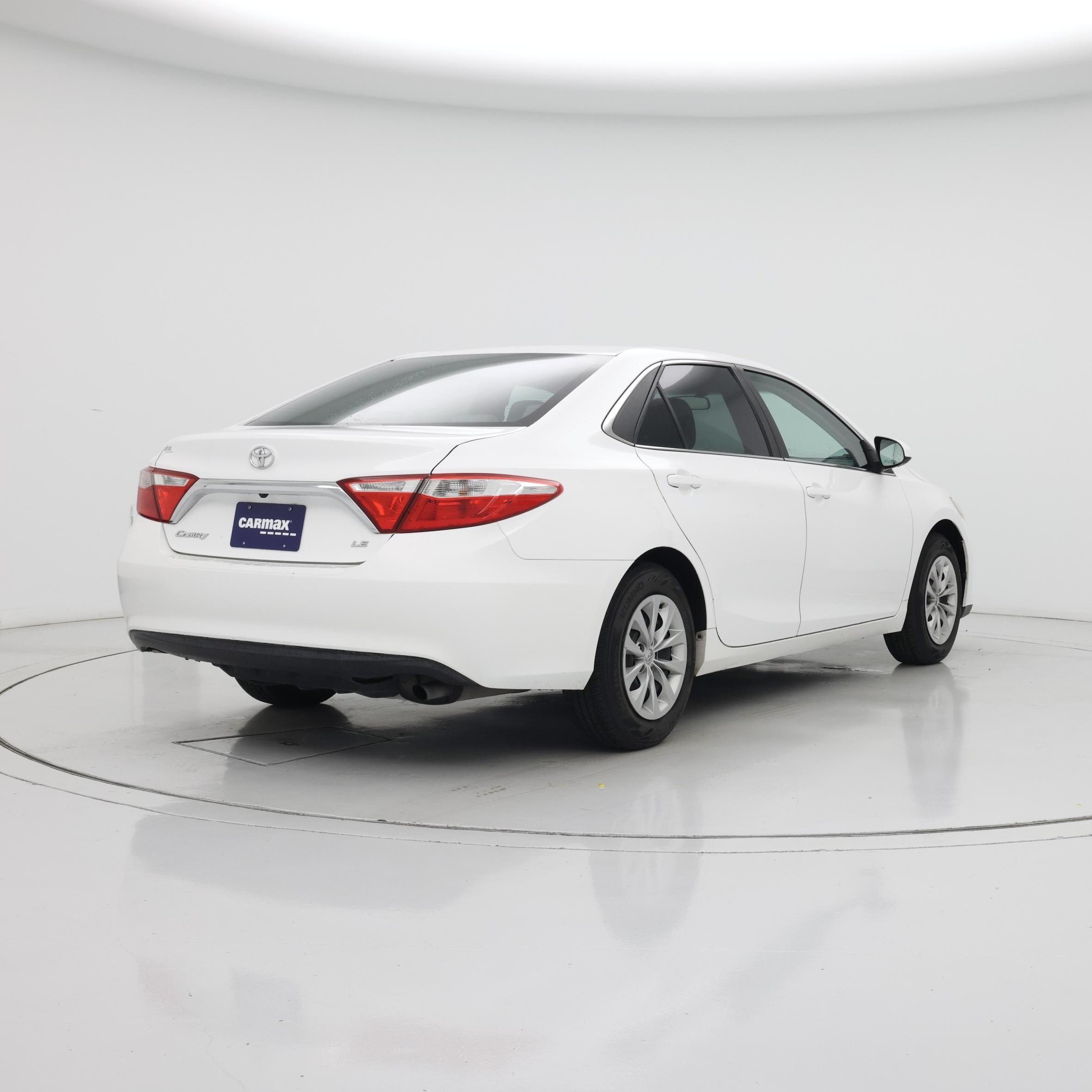 Thumbnail: 2017 Toyota Camry - 8