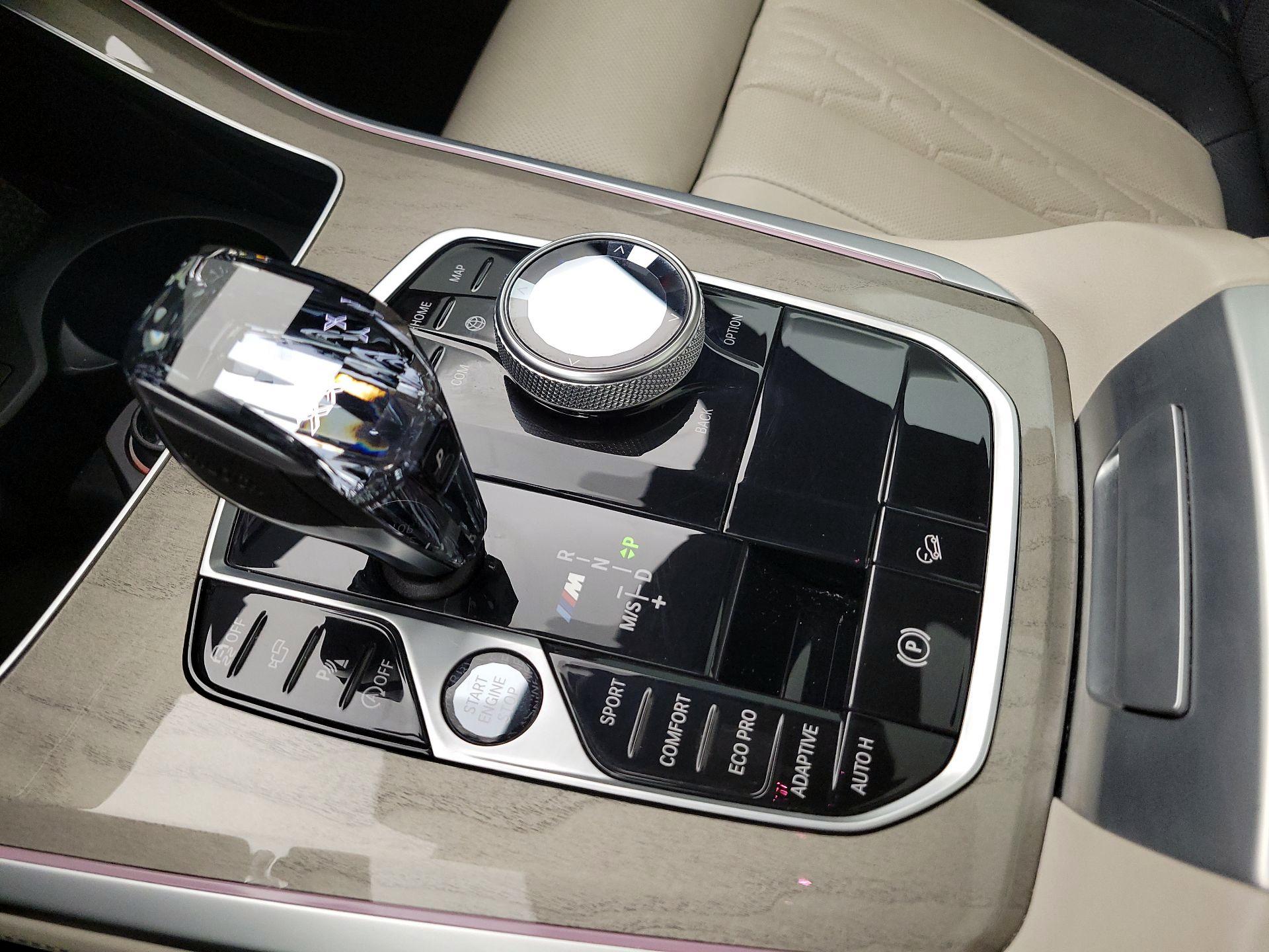 Thumbnail: 2021 BMW X5 - 18