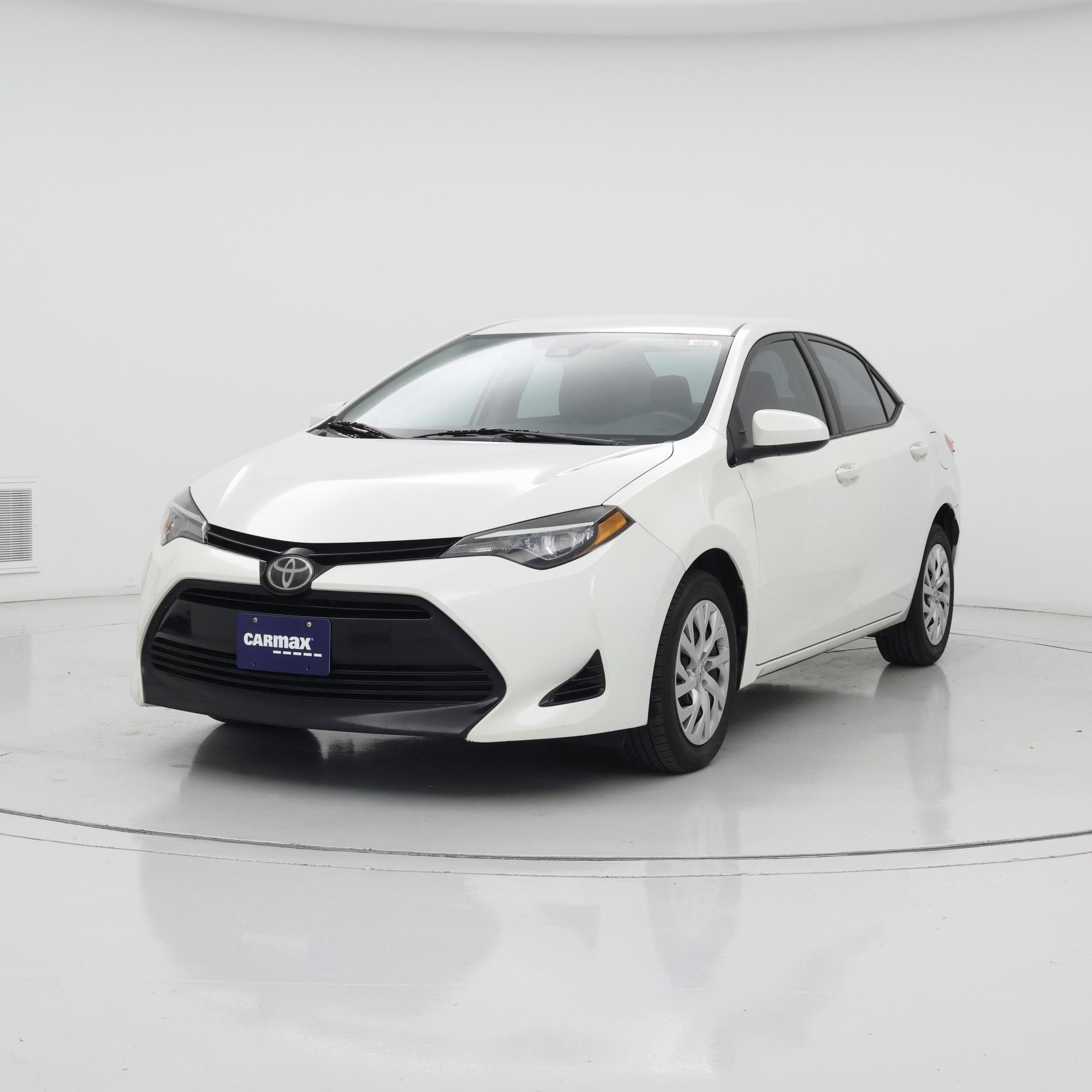 Thumbnail: 2018 Toyota Corolla - 4