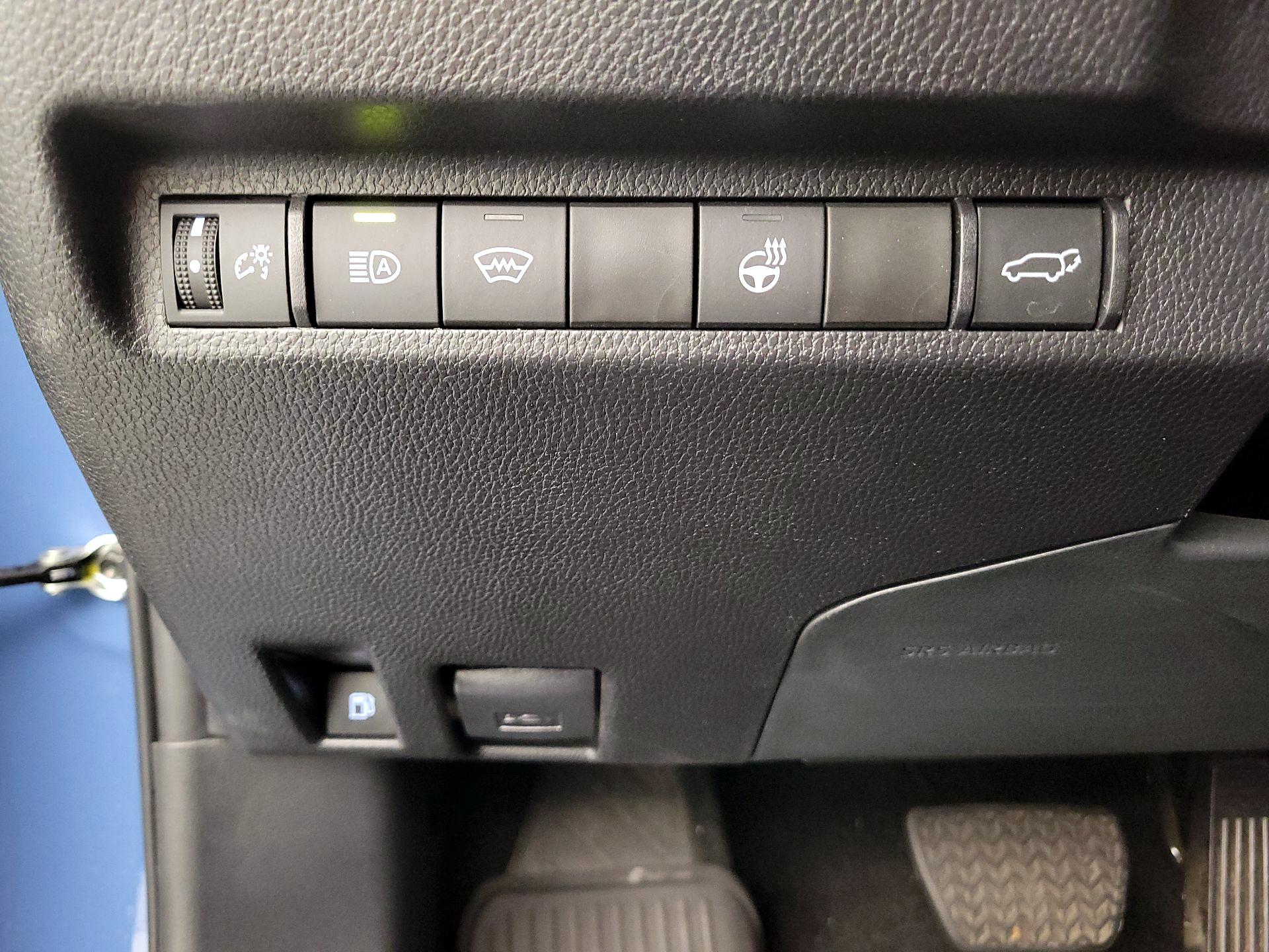 Thumbnail: 2024 Toyota RAV4 - 13