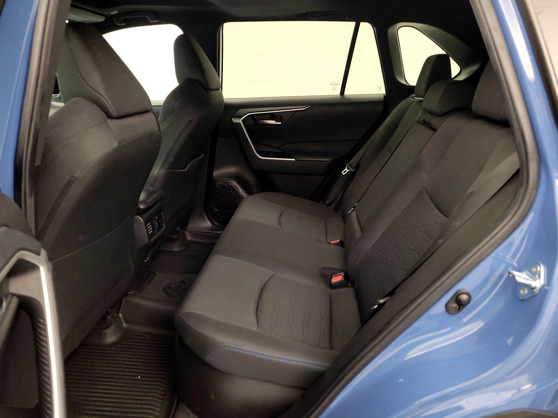 Thumbnail: 2024 Toyota RAV4 - 20