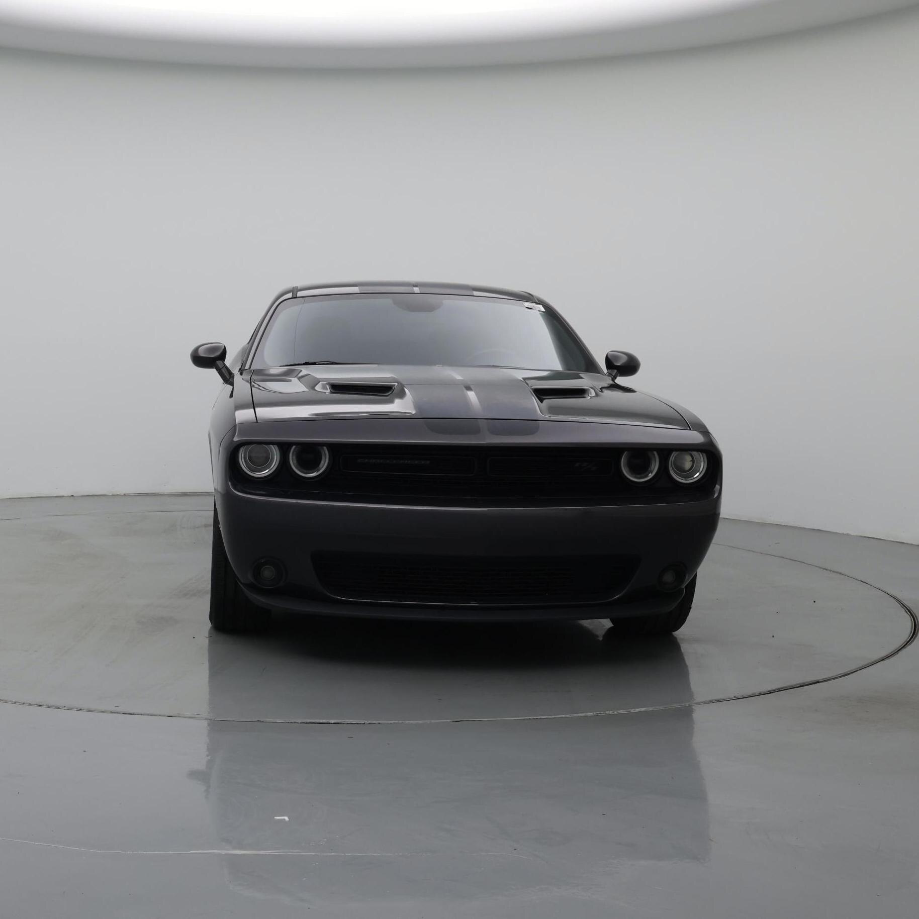 Thumbnail: 2017 Dodge Challenger - 5