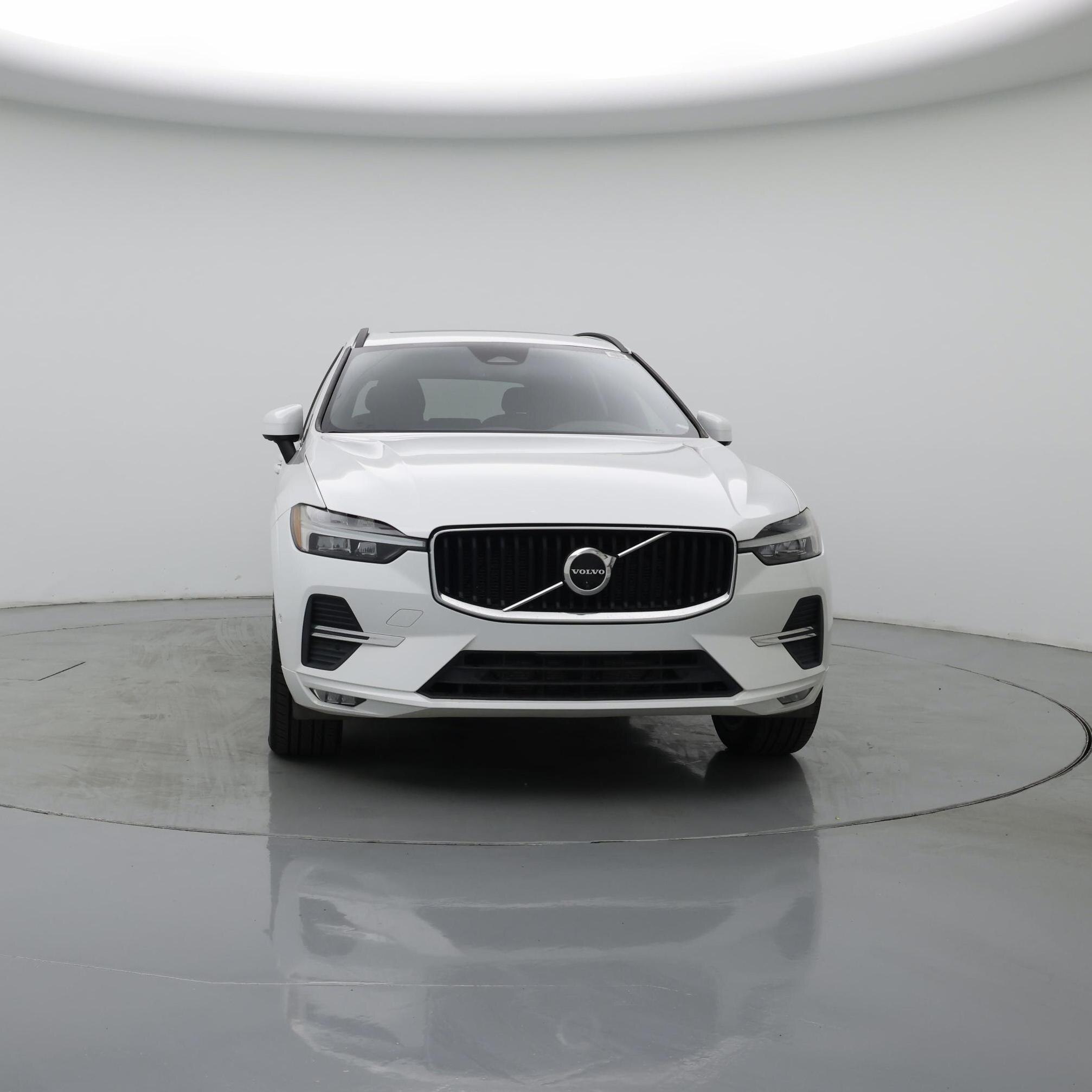 Thumbnail: 2022 Volvo XC60 - 5