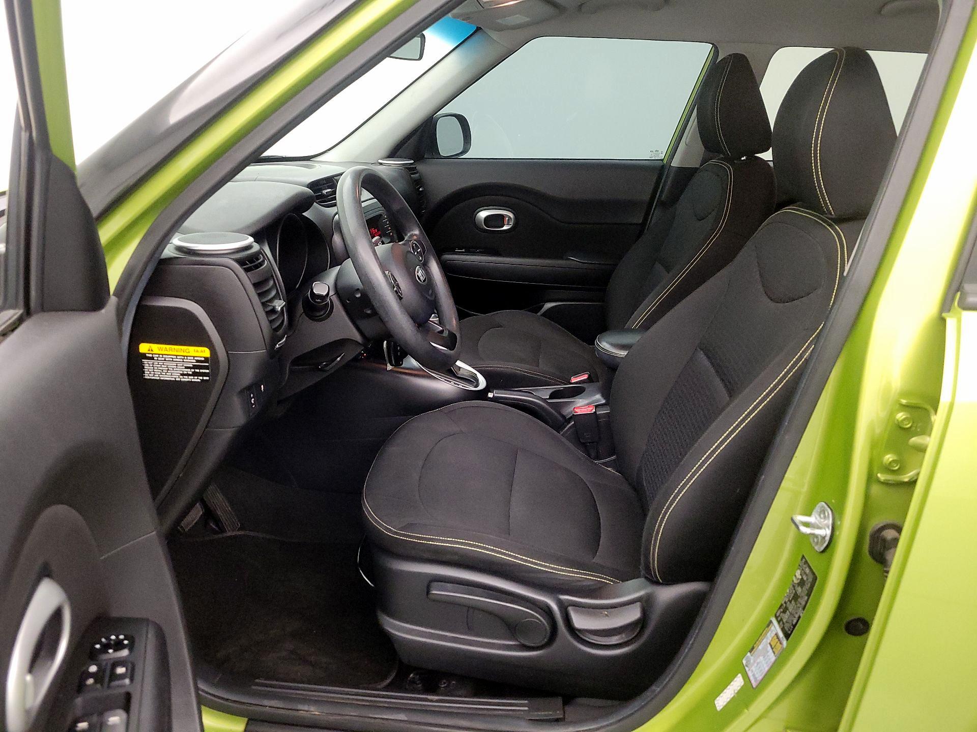 Thumbnail: 2015 Kia Soul - 11