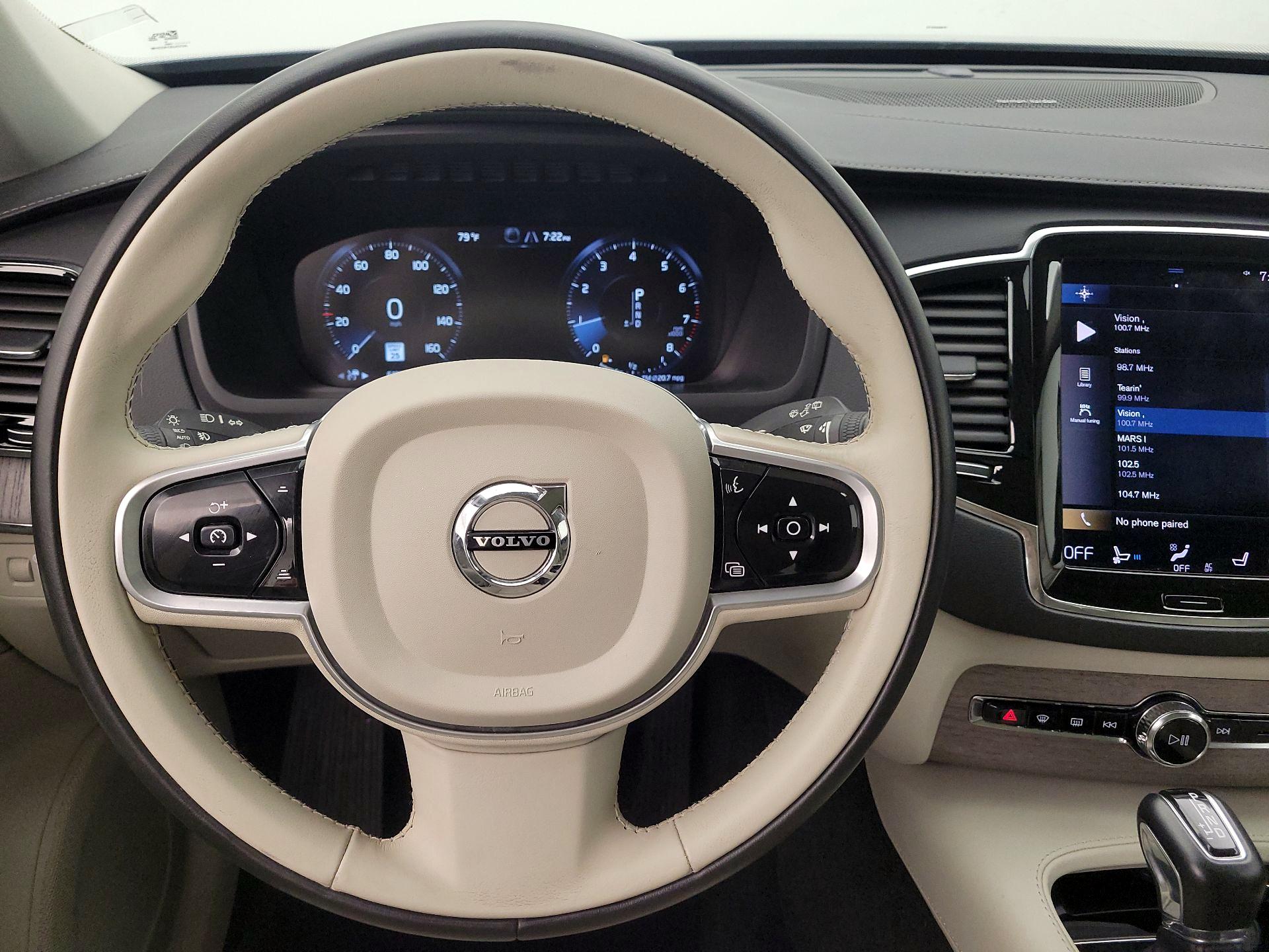 Thumbnail: 2022 Volvo XC90 - 10