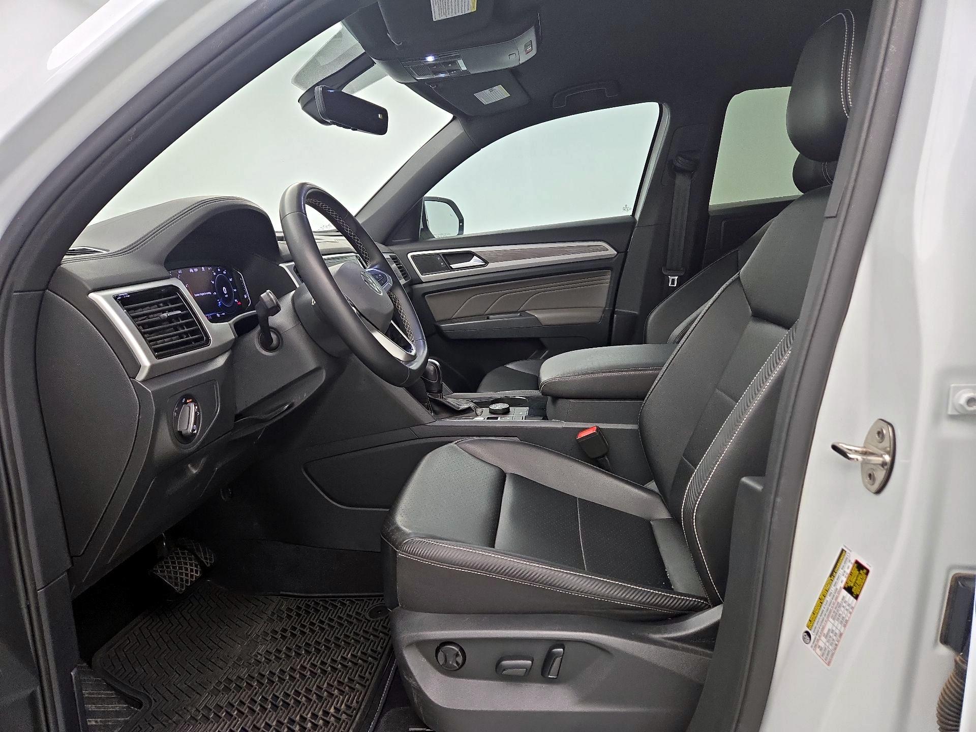 Thumbnail: 2022 Volkswagen Atlas - 11