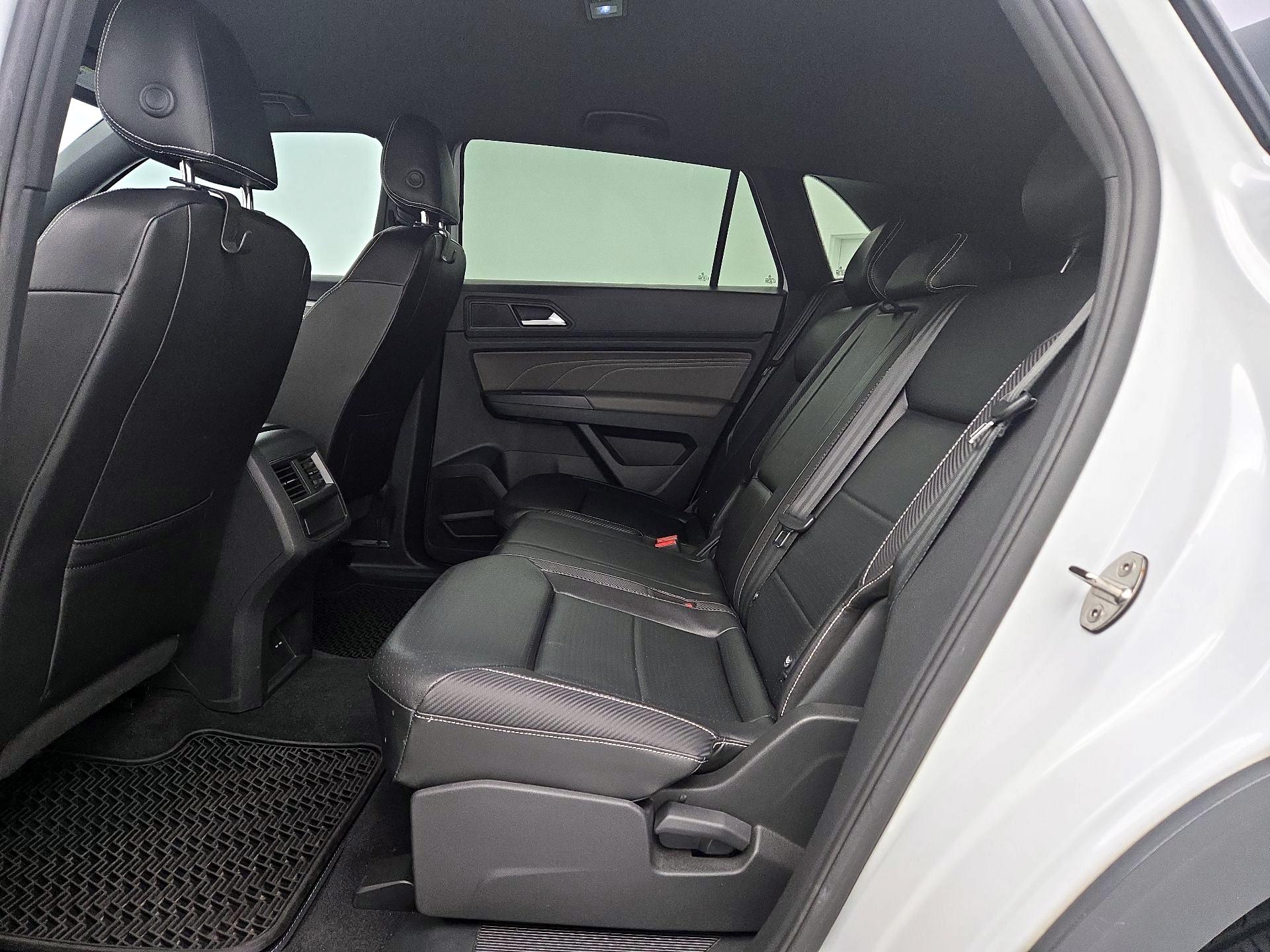 Thumbnail: 2022 Volkswagen Atlas - 19
