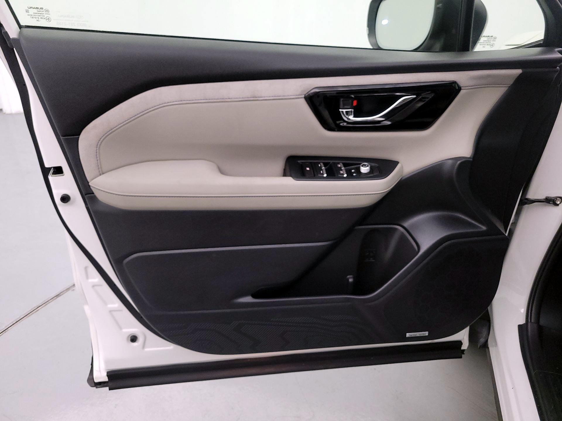 Thumbnail: 2025 Subaru Forester - 12