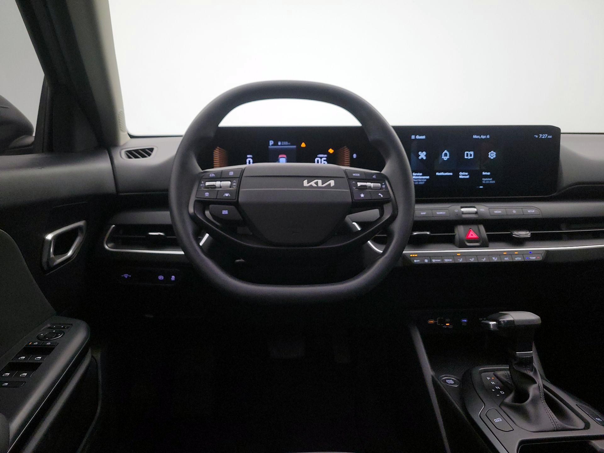 Thumbnail: 2025 Kia K4 - 10