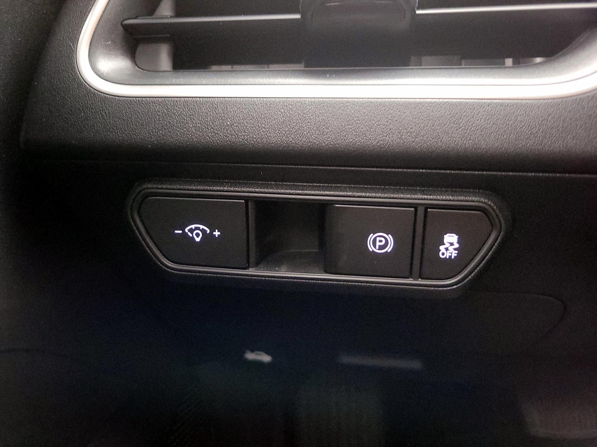 Thumbnail: 2025 Kia K4 - 13