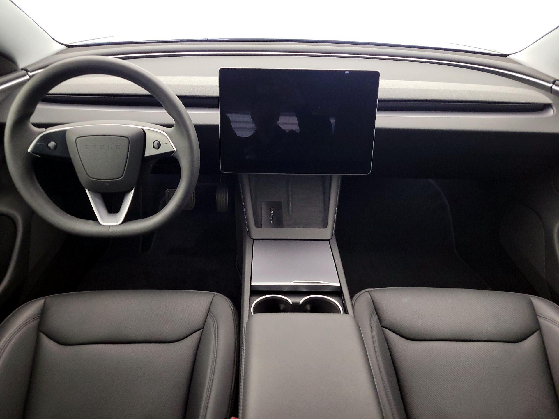 Thumbnail: 2025 Tesla Model 3 - 9