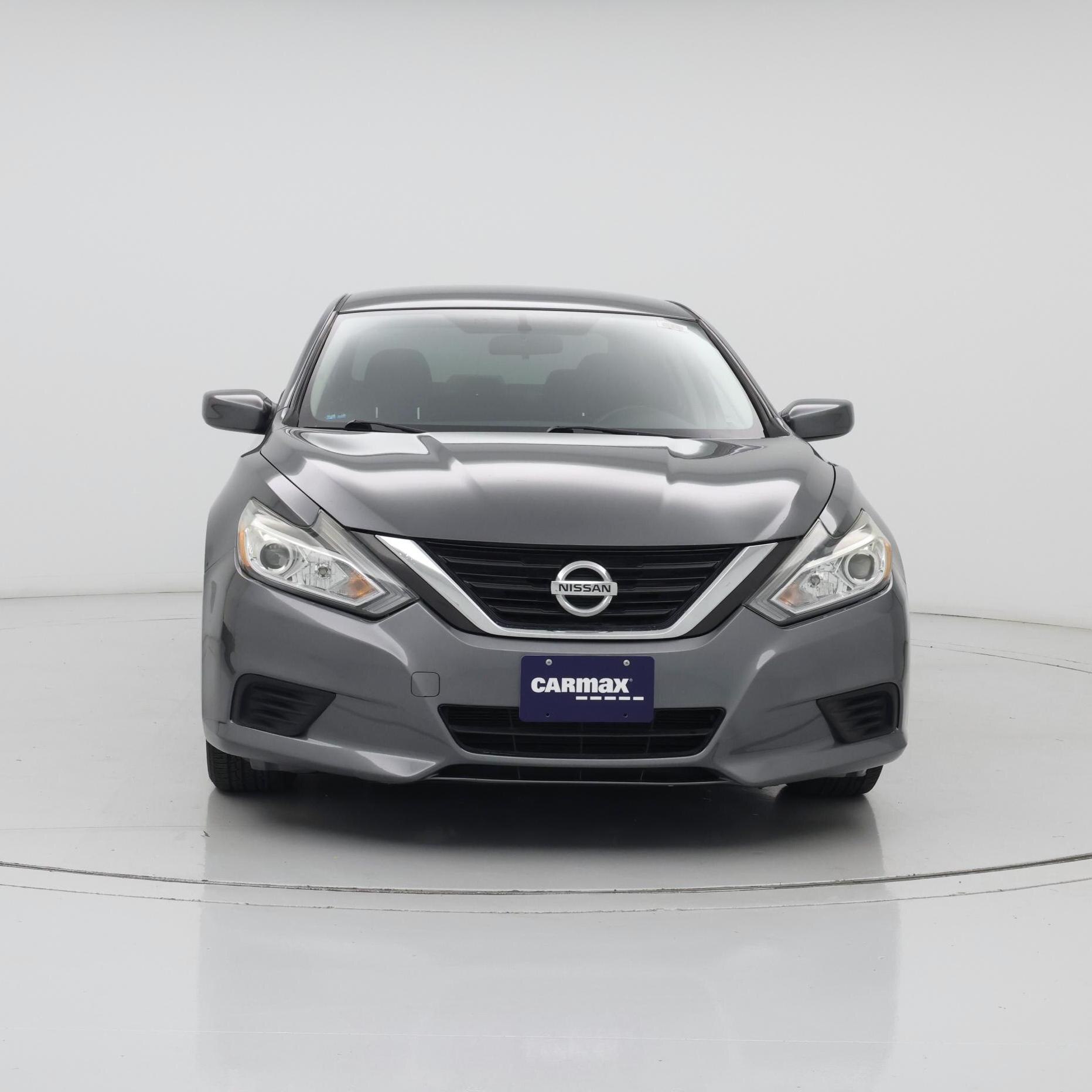 Thumbnail: 2018 Nissan Altima - 5
