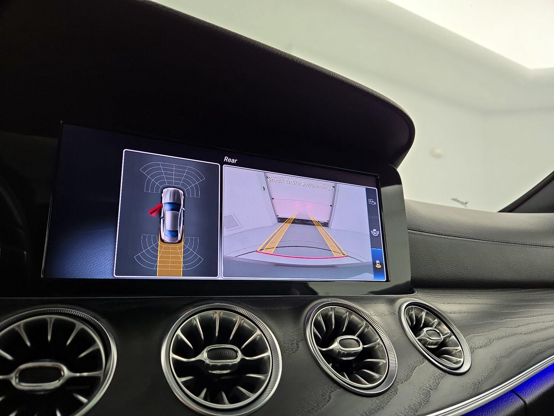 Thumbnail: 2018 Mercedes-Benz E-Class - 15